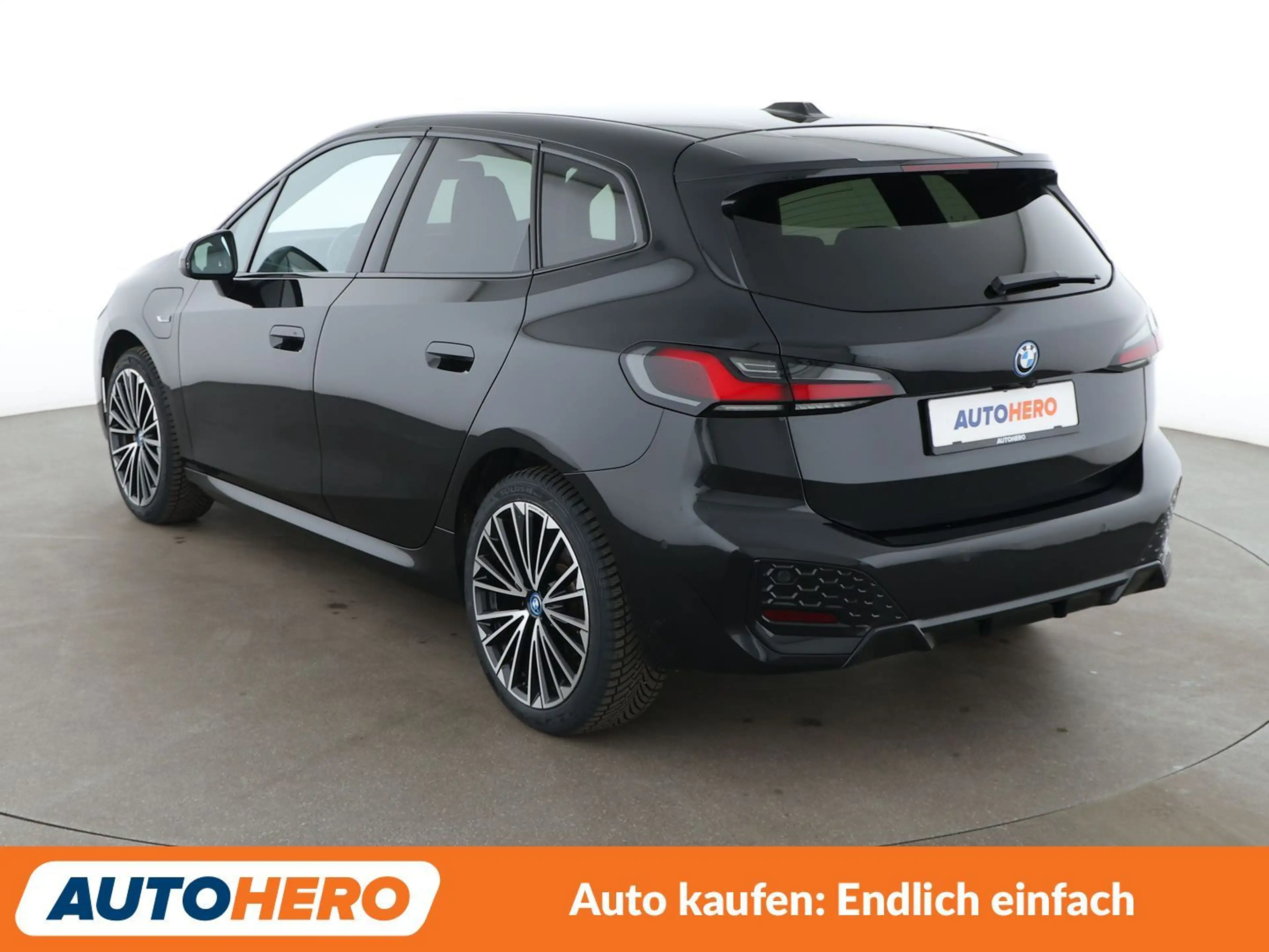 BMW 225 225e Active Tourer xDrive M Sport Aut.*NAVI*LED* — photo 4