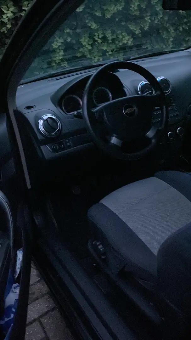 Chevrolet Aveo Aveo 1.2 16V LS+ Zwart - 2