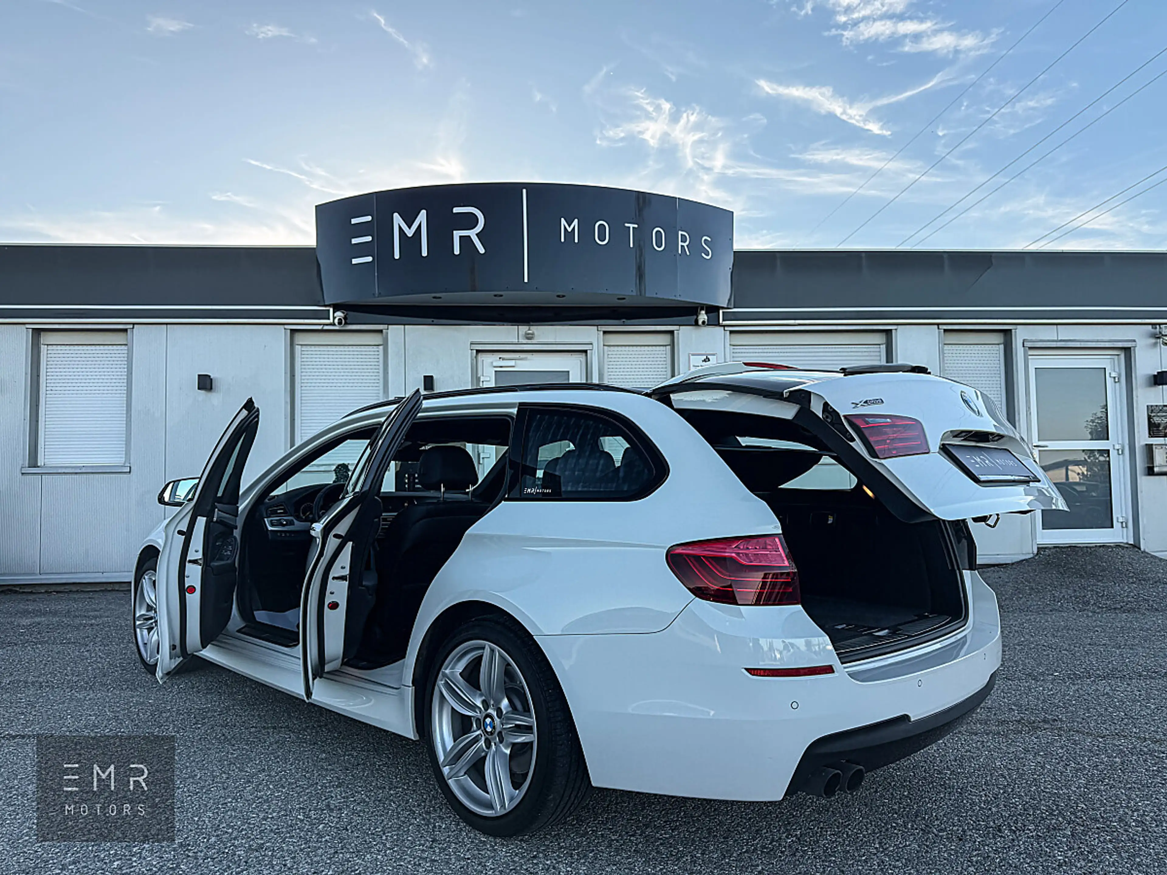 BMW 528 i xDrive Touring M-SPORTPAKET, ADAPTIVE-LED, DI... — photo 8