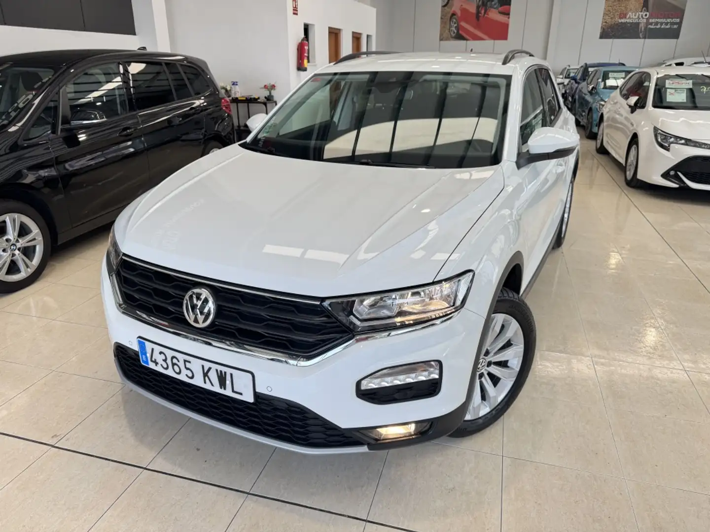 Volkswagen T-Roc 1.0 TSI Advance Style Blanc - 1