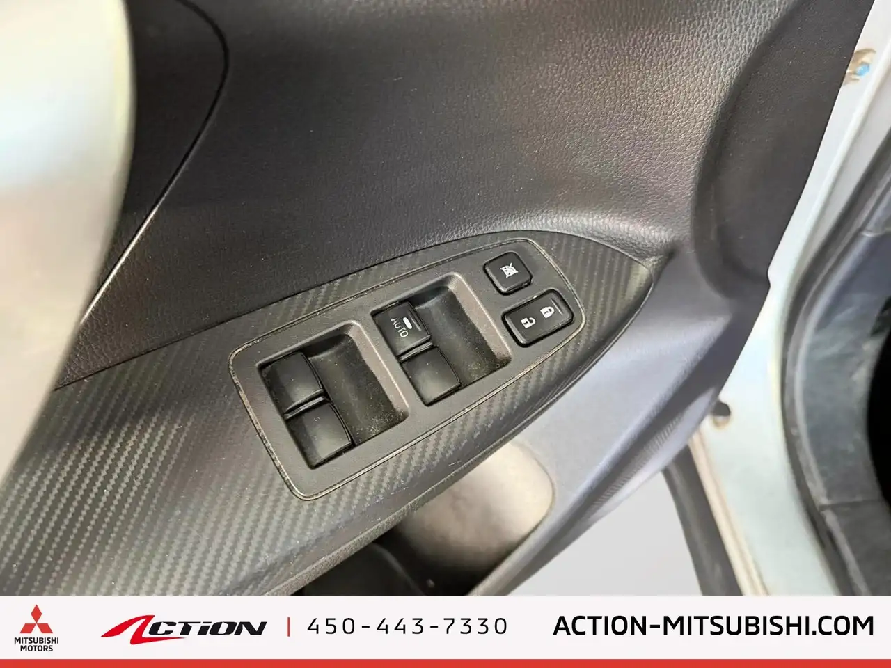 Mitsubishi Eclipse Cross fotografie Mitsubishi Eclipse Cross