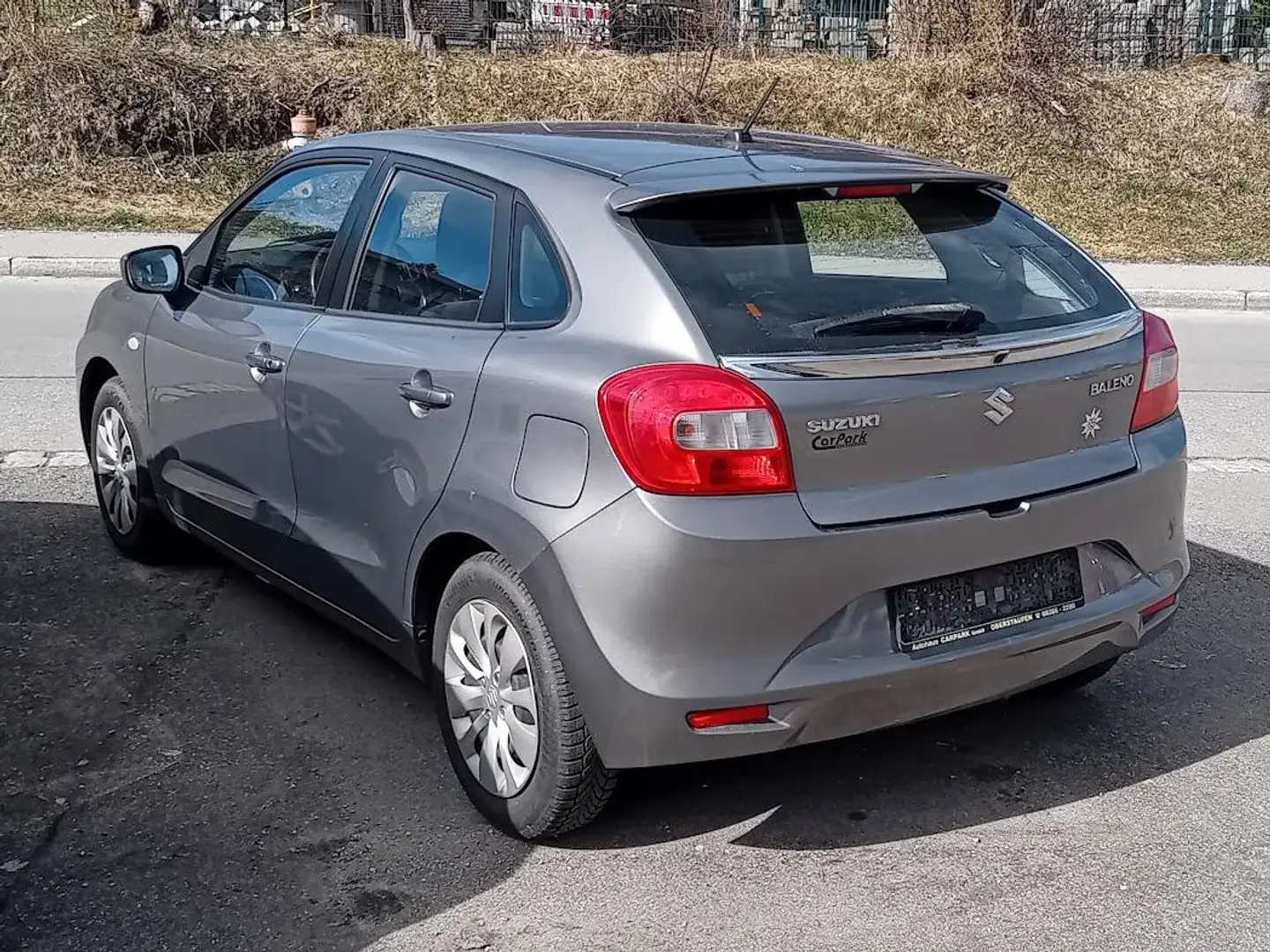 Suzuki Baleno 1.2 Dualjet Club Gri - 2