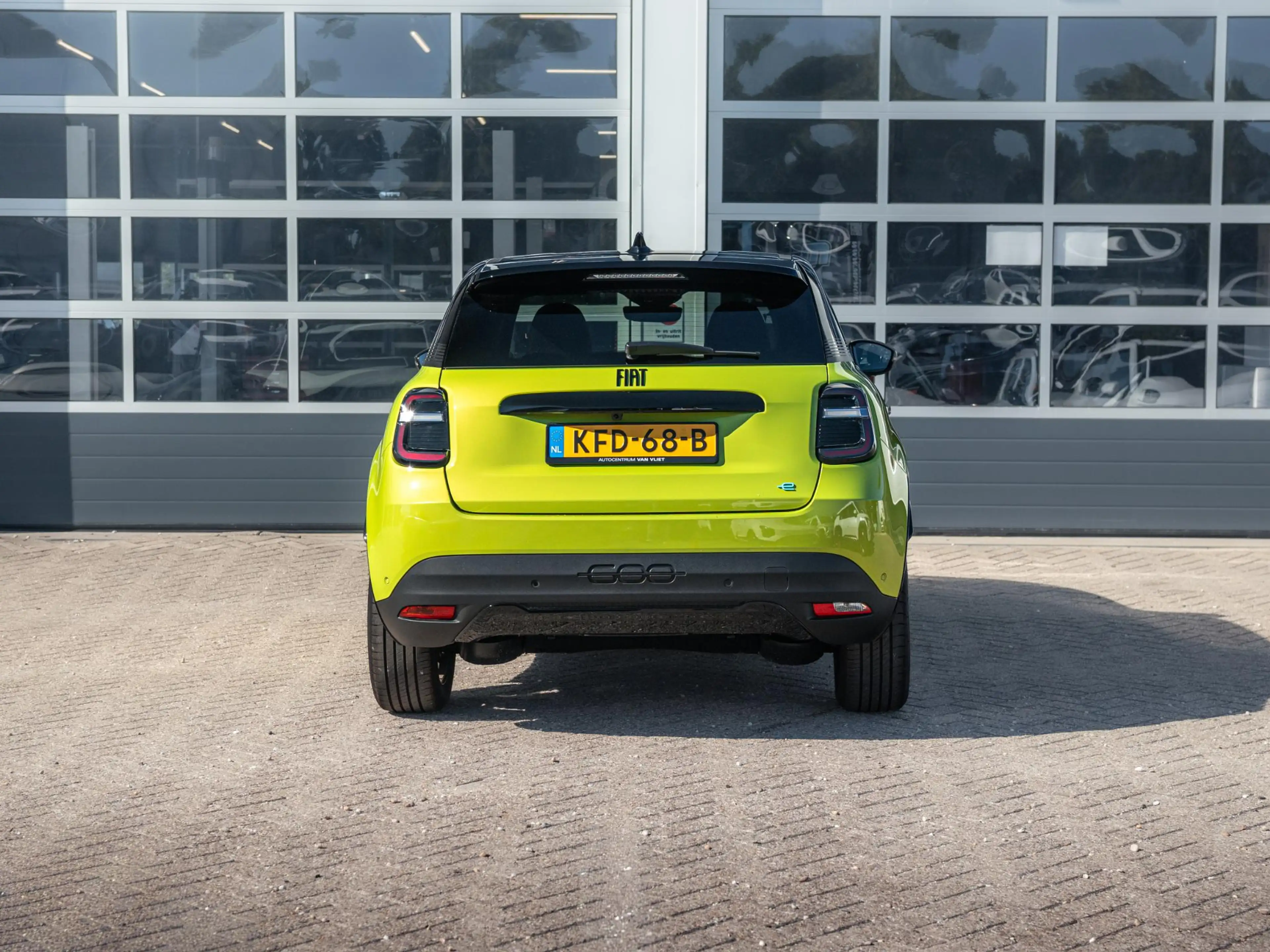 Fiat 600e Sport 54 kWh | Navi | Bicolore — photo 6