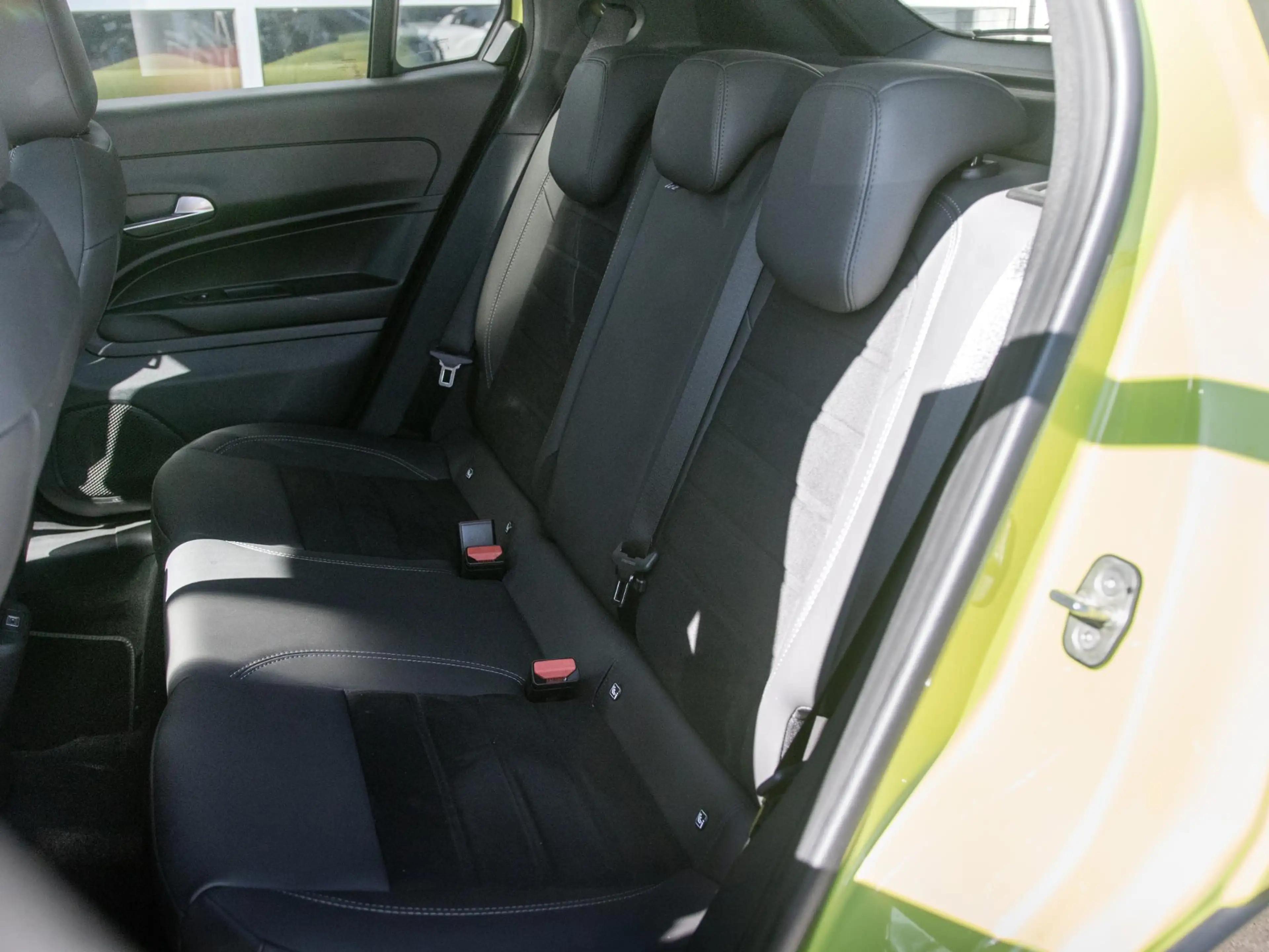 Fiat 600e Sport 54 kWh | Navi | Bicolore — photo 13