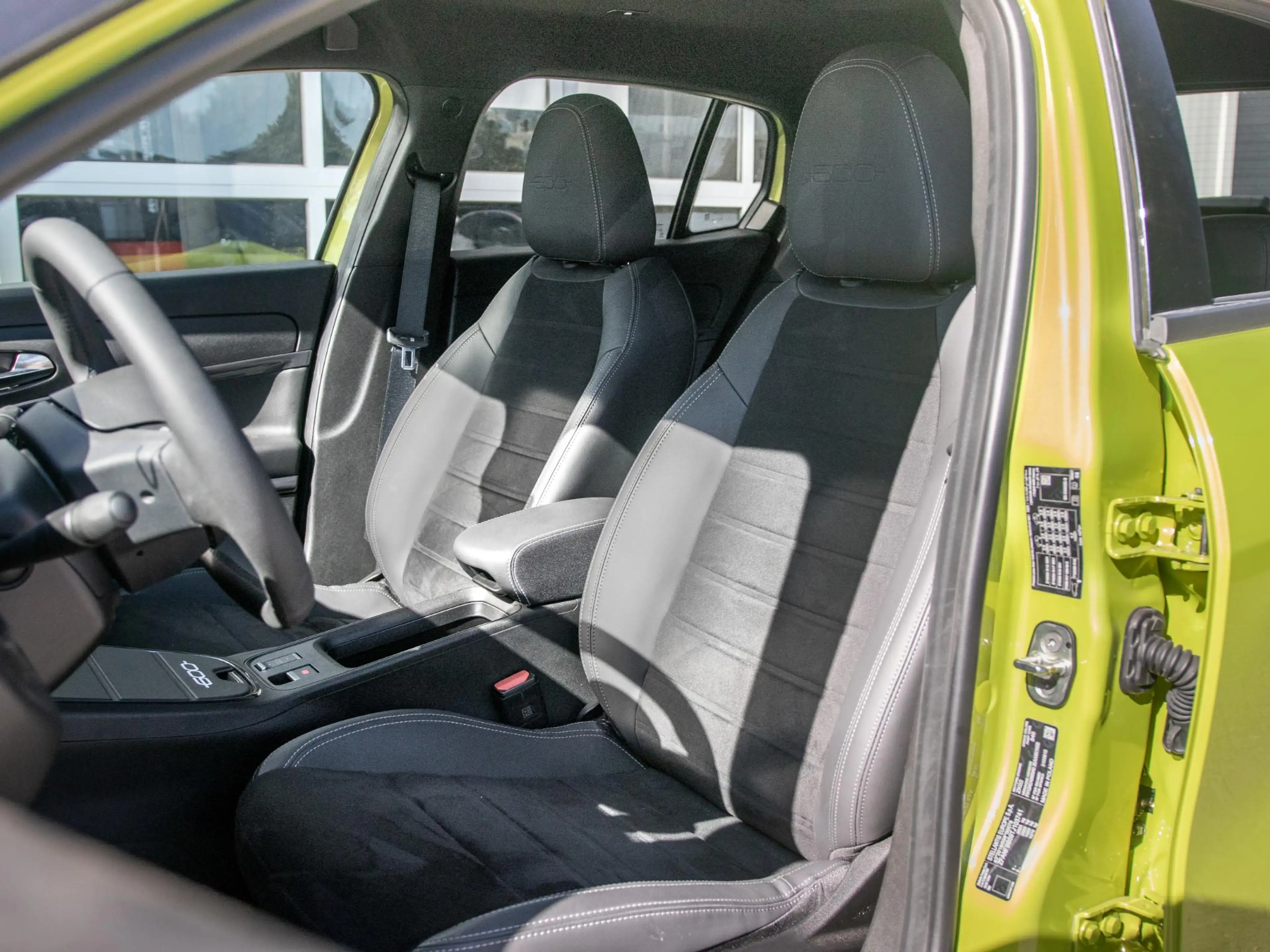 Fiat 600e Sport 54 kWh | Navi | Bicolore — photo 10