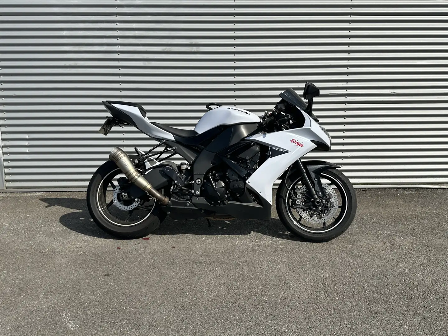 Kawasaki Blanc - 1