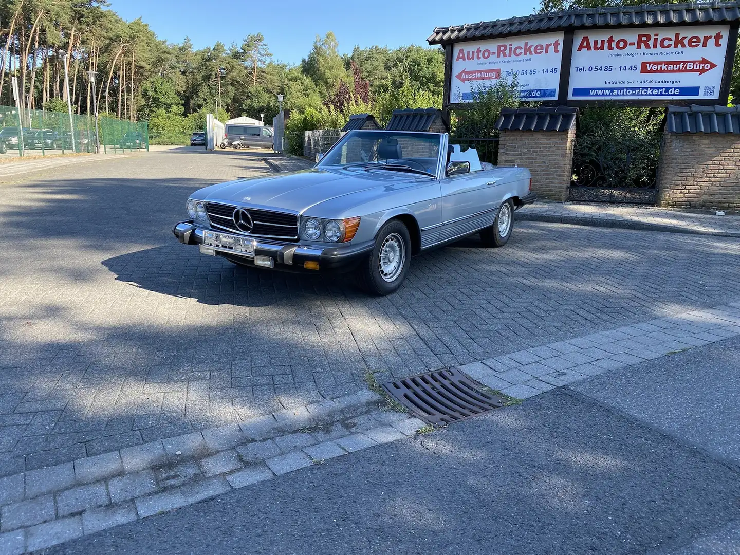 Mercedes-Benz SL 380 TRAUMAUTO Bleu - 2