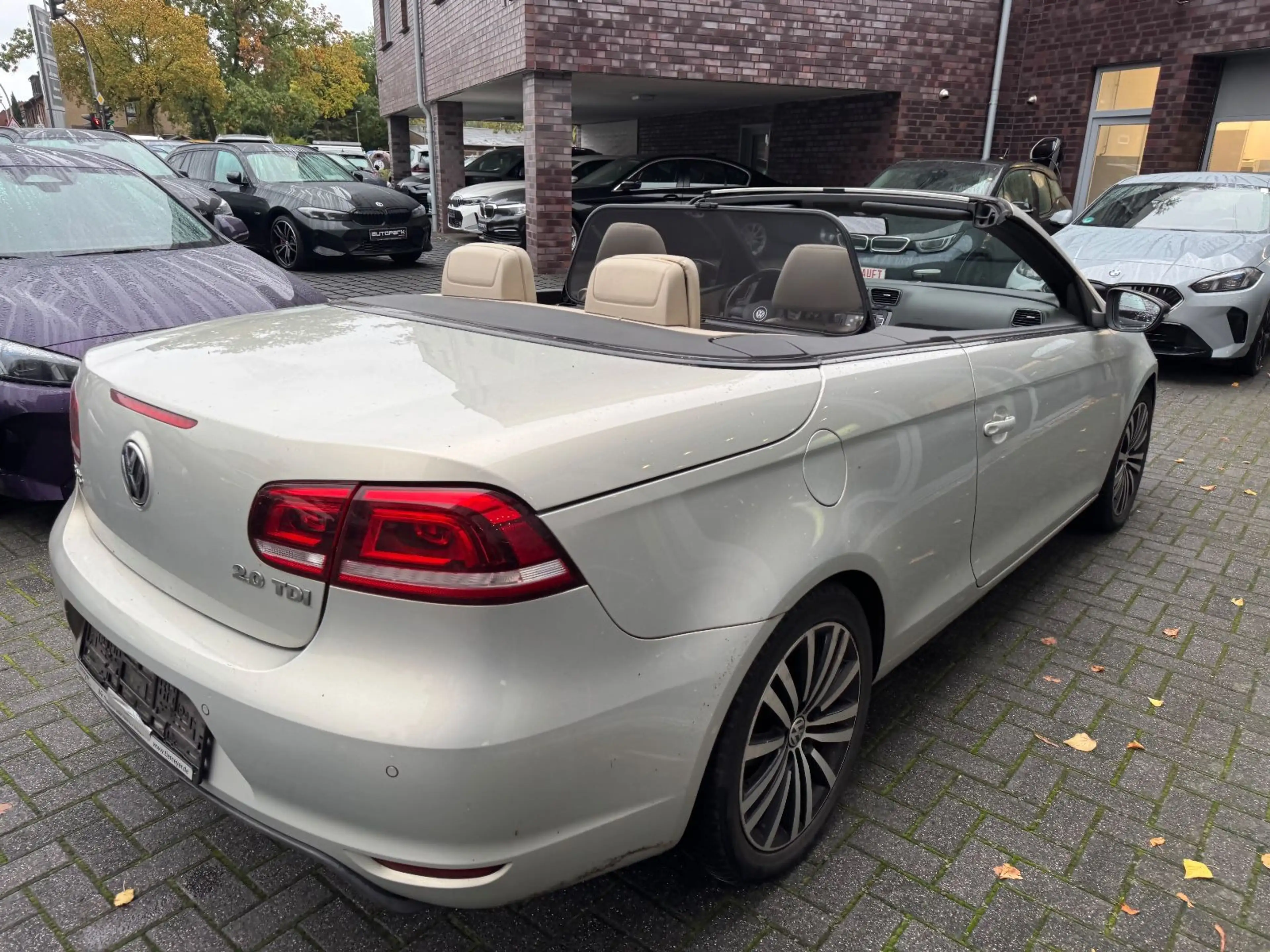 Volkswagen Eos 2.0 TDI DSG Sport-Paket Black Style Premium — photo 5