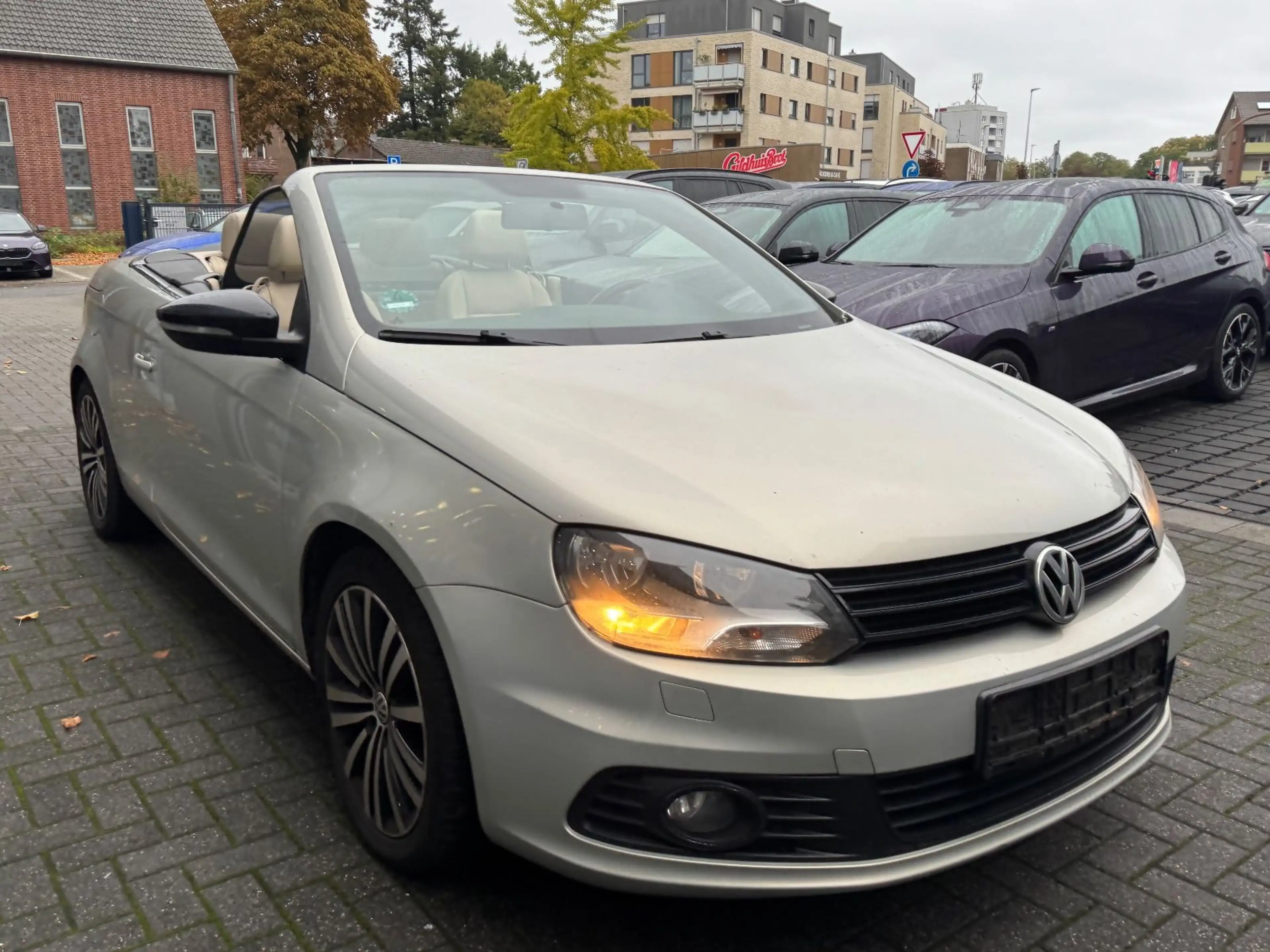 Volkswagen Eos 2.0 TDI DSG Sport-Paket Black Style Premium — photo 4