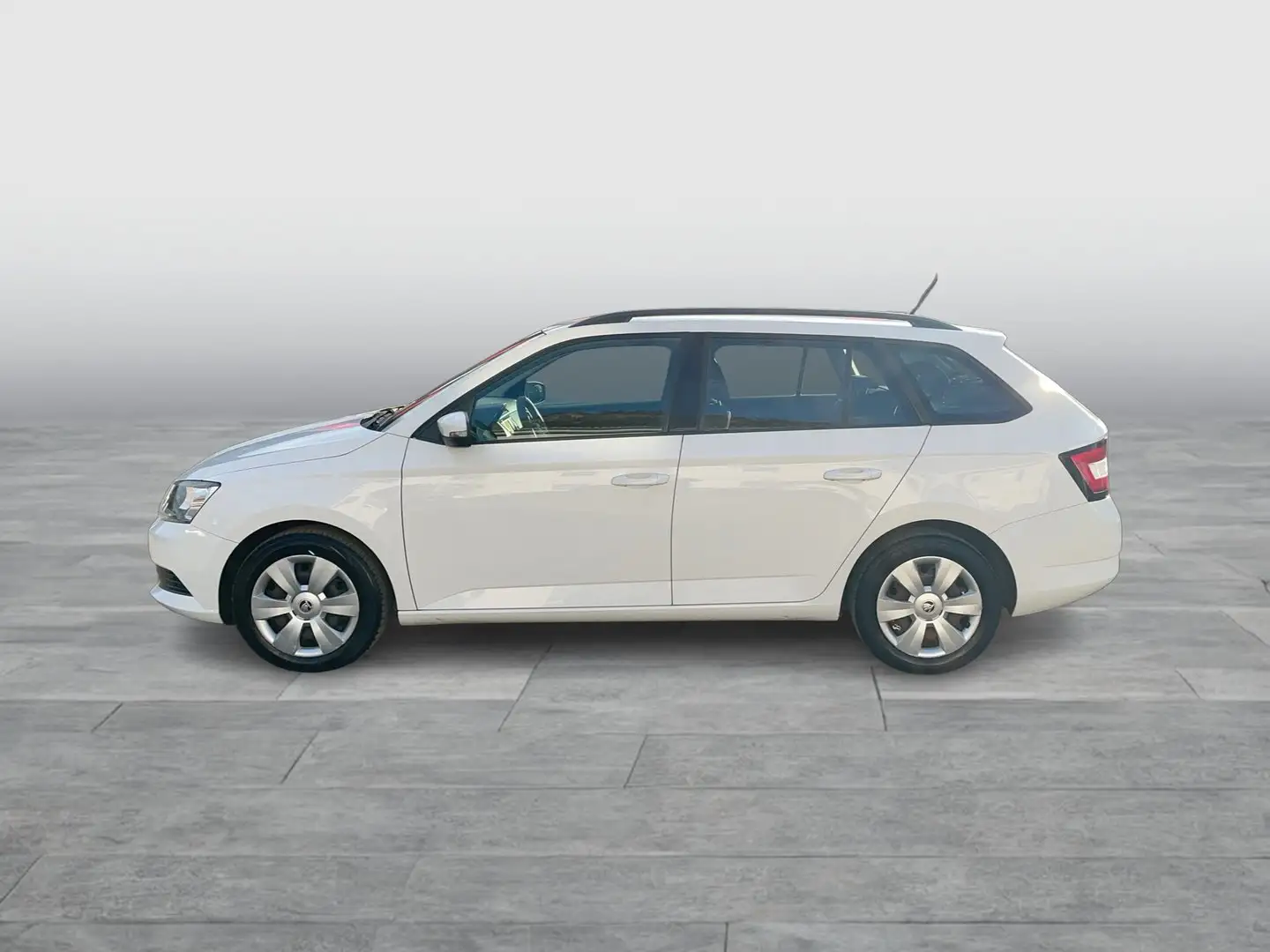 Skoda Fabia Active Weiß - 2