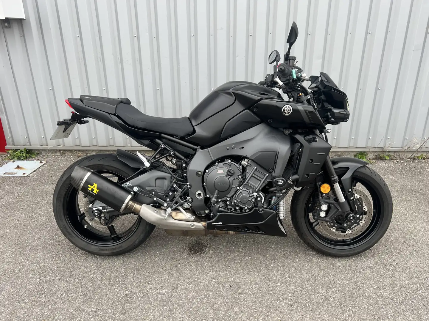 Yamaha MT-10 - 1