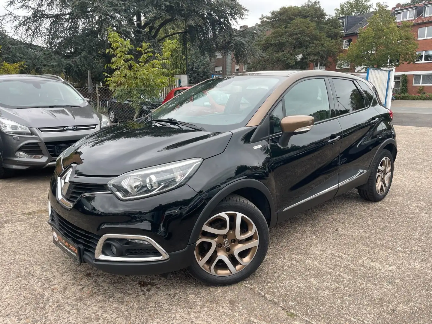 Renault Captur Elysee SHZ*Navi*Kamera*TÜV*Garantie Noir - 1