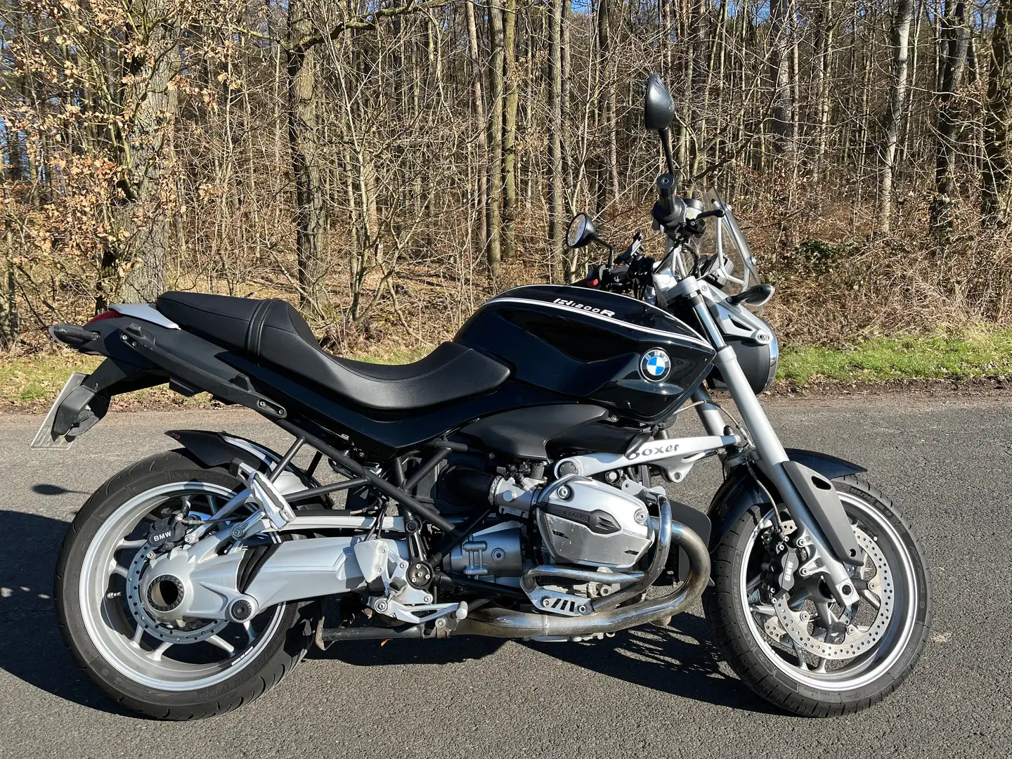 BMW R 1200 R Classic BMW/ schwarz mit weißen Streifen, naked bike Černá - 1