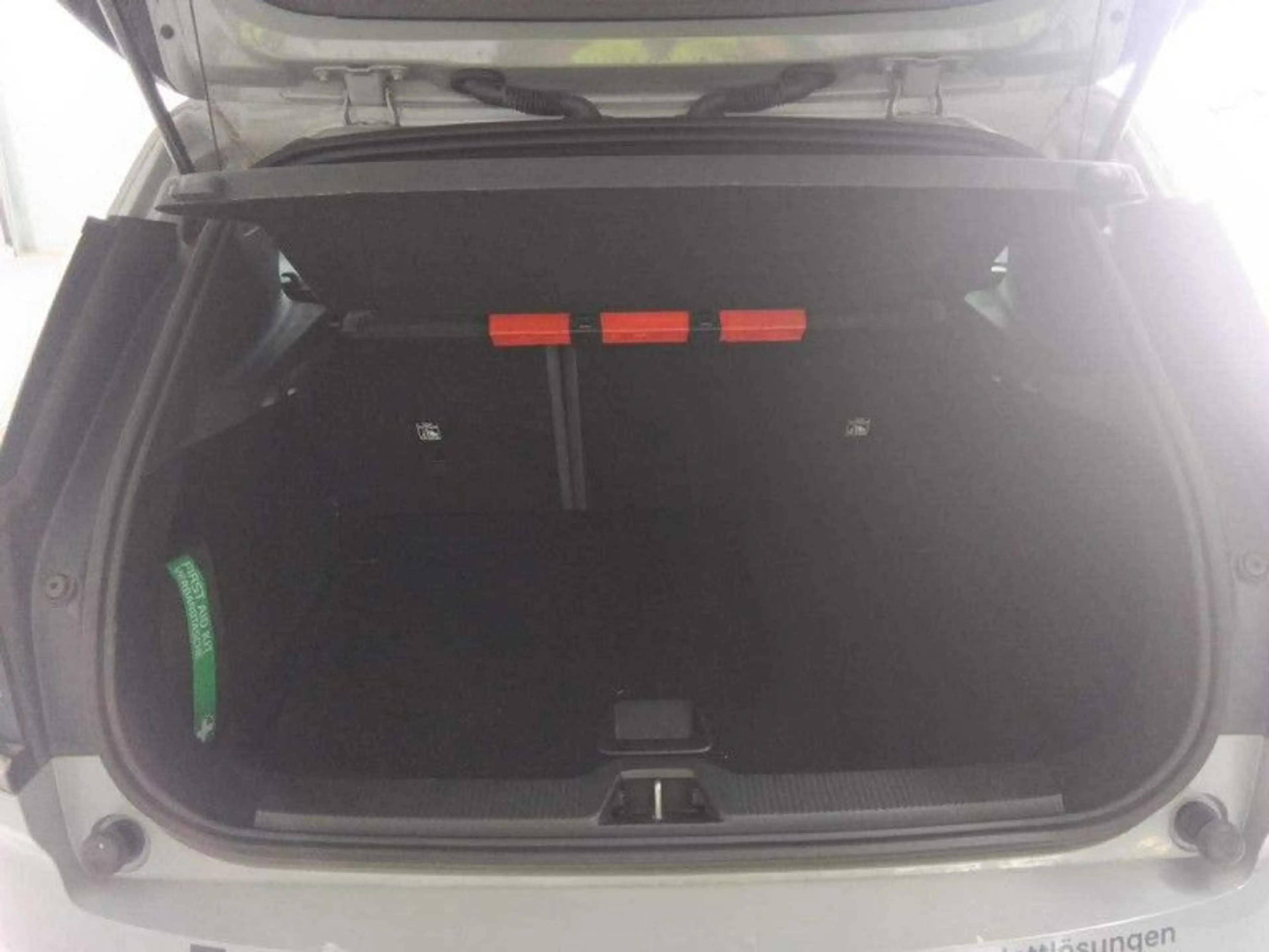 Volvo EX30 Core 2WD Pure Sigle Motor Extended Range — photo 3