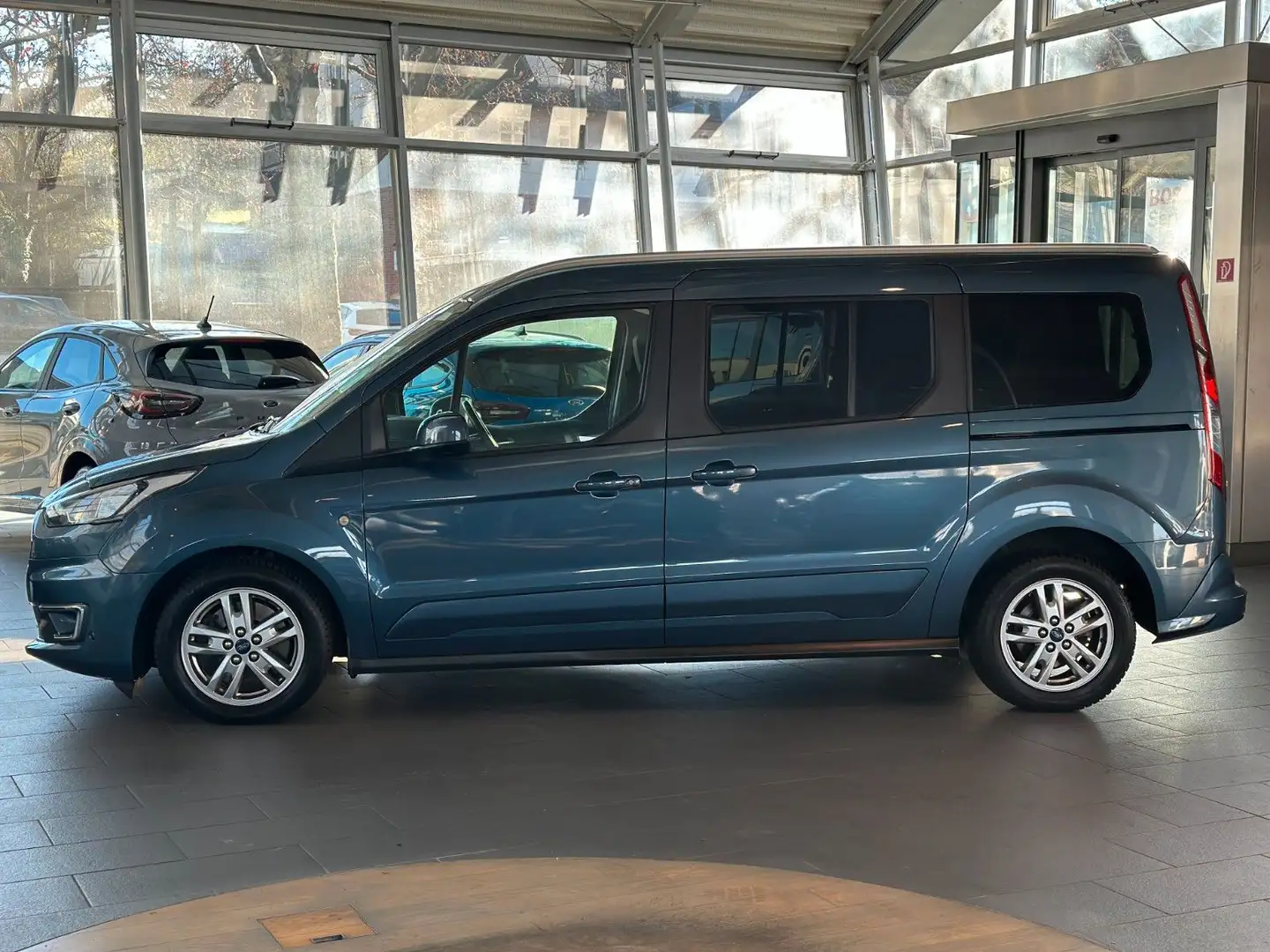 Ford Grand Tourneo Connect Titanium #AHK #KAMERA #DAB Blauw - 2