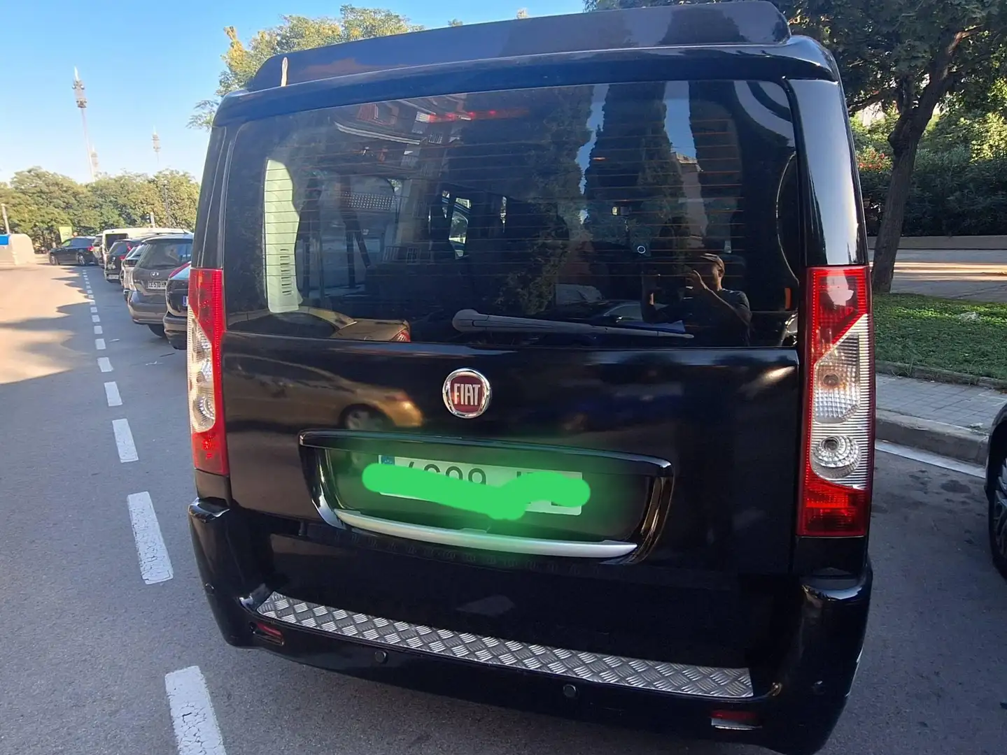 Fiat Scudo Scudo Panorama 10 Executive C 2.0Mjt 163 E5 Executive Negro - 1