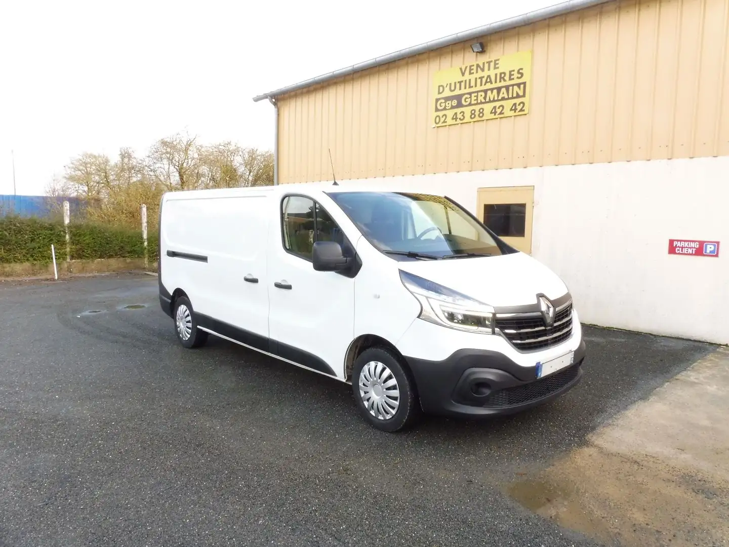 Renault Trafic L2H1 1300 2.0 DCI 120CH CONFORT S\u0026S E6 Blanc - 1