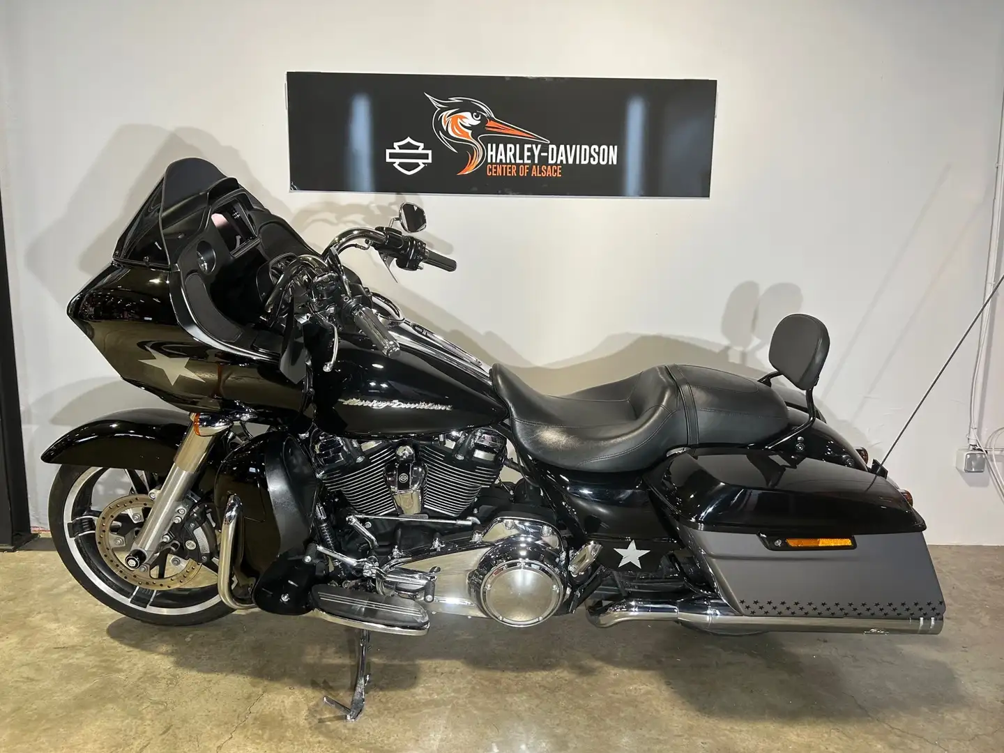 Harley-Davidson Road Glide - 2