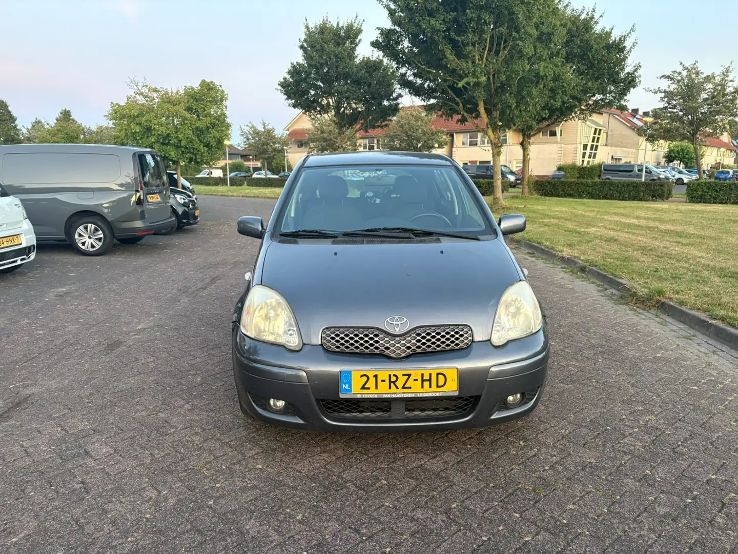 Toyota Yaris Verso 1.3 C - 1