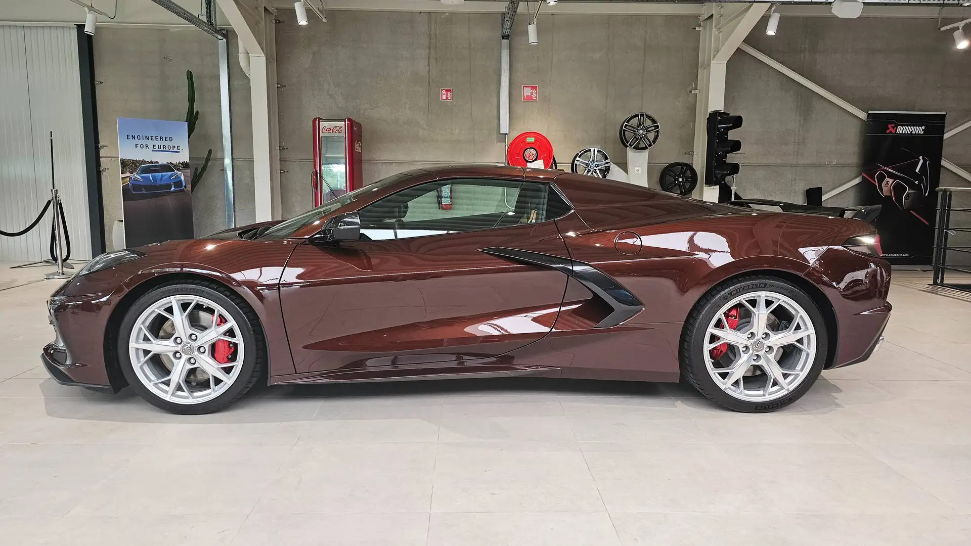 Chevrolet Corvette 6.2 V8 2023 버건디 사진 3