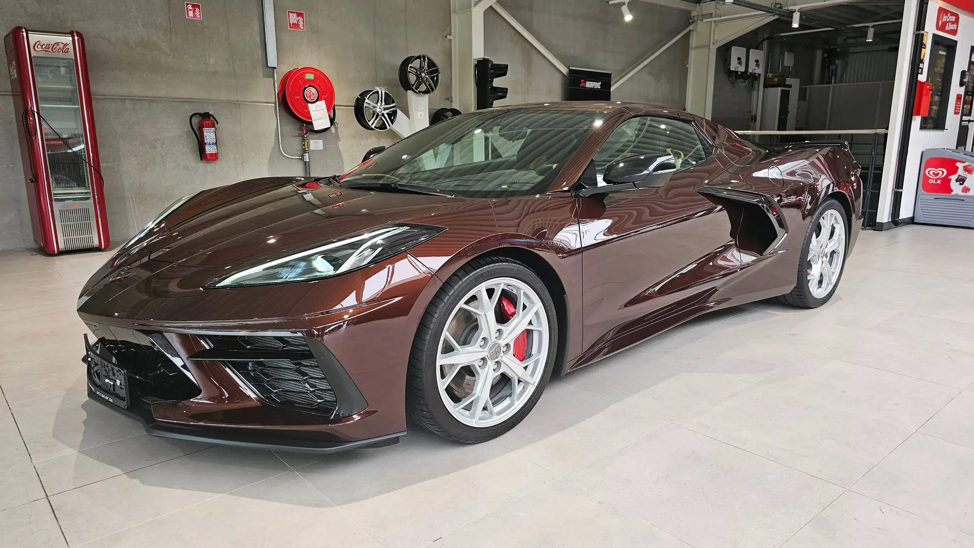 Chevrolet Corvette 6.2 V8 2023 버건디 사진 1