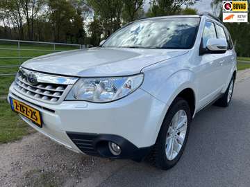 2.0 XS Premium AUTOMAAT|top onderhouden|navigatie|