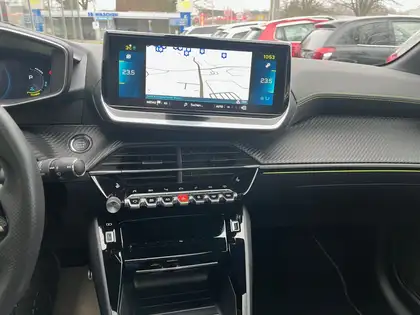 Annonce voiture d'occasion Peugeot e-208 - CARADIZE