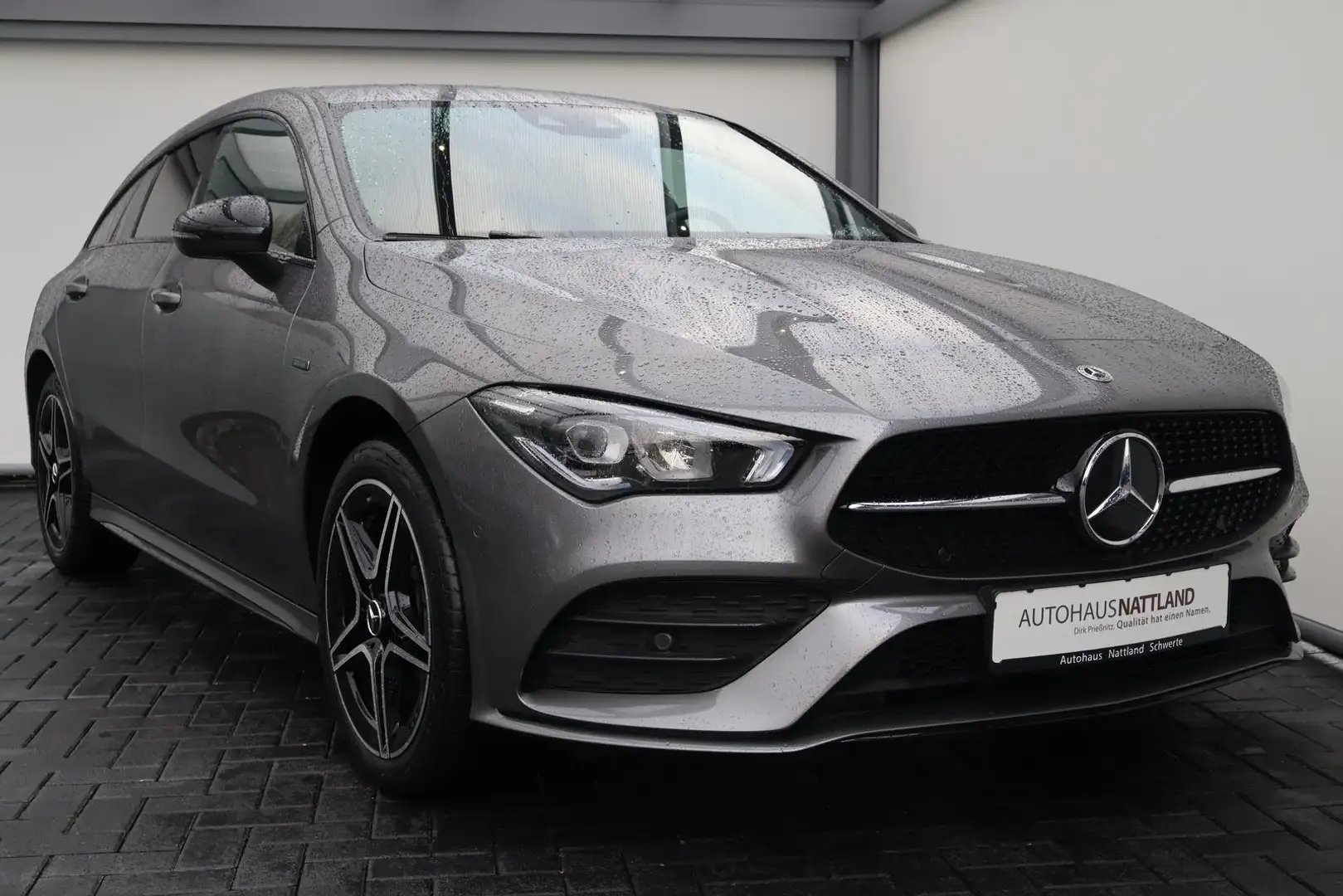 Mercedes-Benz CLA 250e Shooting Brake AMG Line LED RFK Sitzh Gris - 2