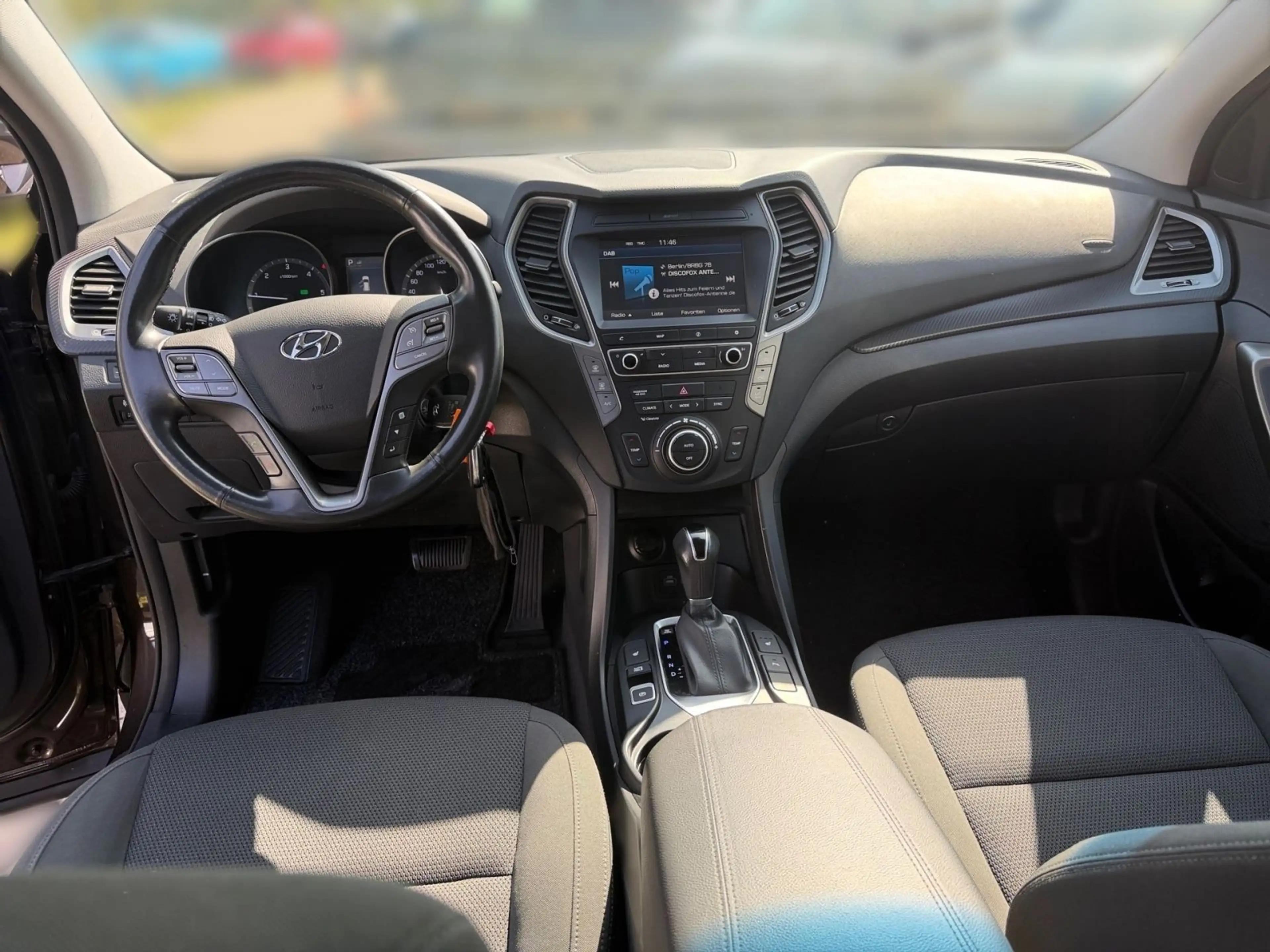 Hyundai SANTA FE Hyundai Santa Fe 2.2 CRDi AT CAM*KLIMA*NAVI*SHZ — photo 10