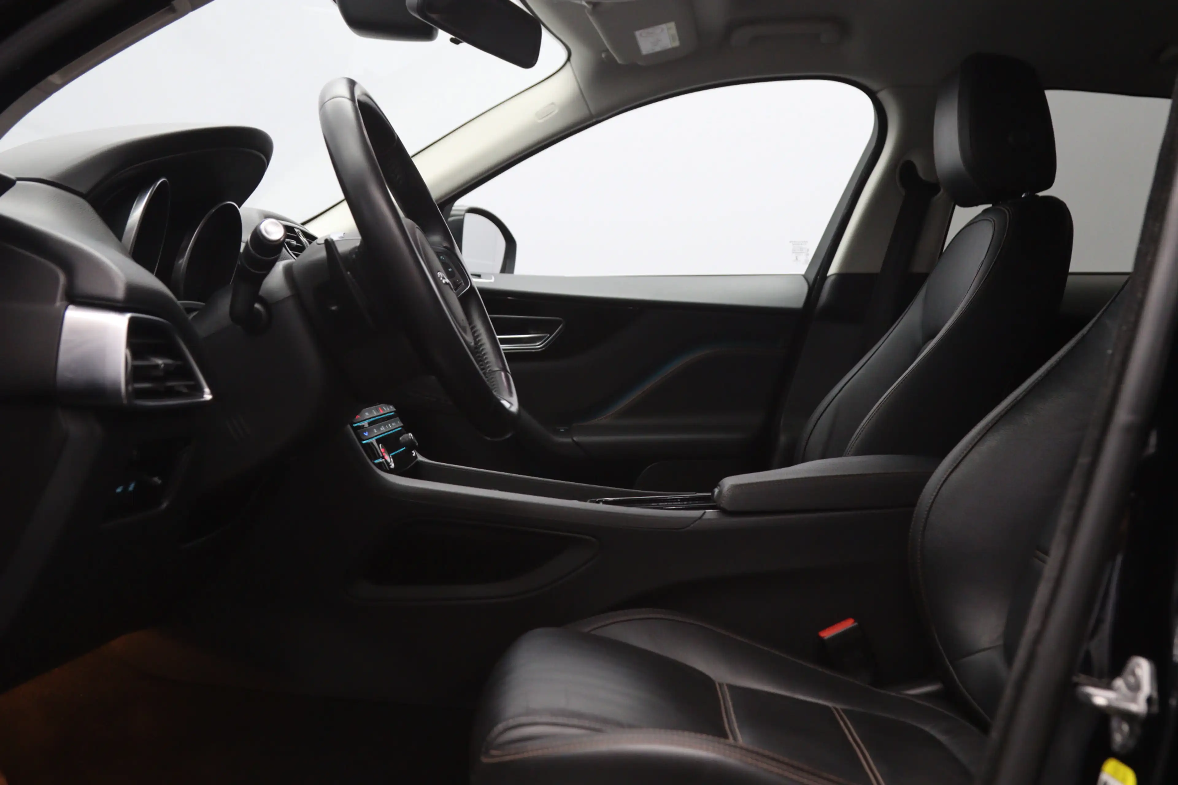 Jaguar F-Pace 2.0 Prestige AWD 20d 180 PK Automaat, Cruise Contr — photo 9