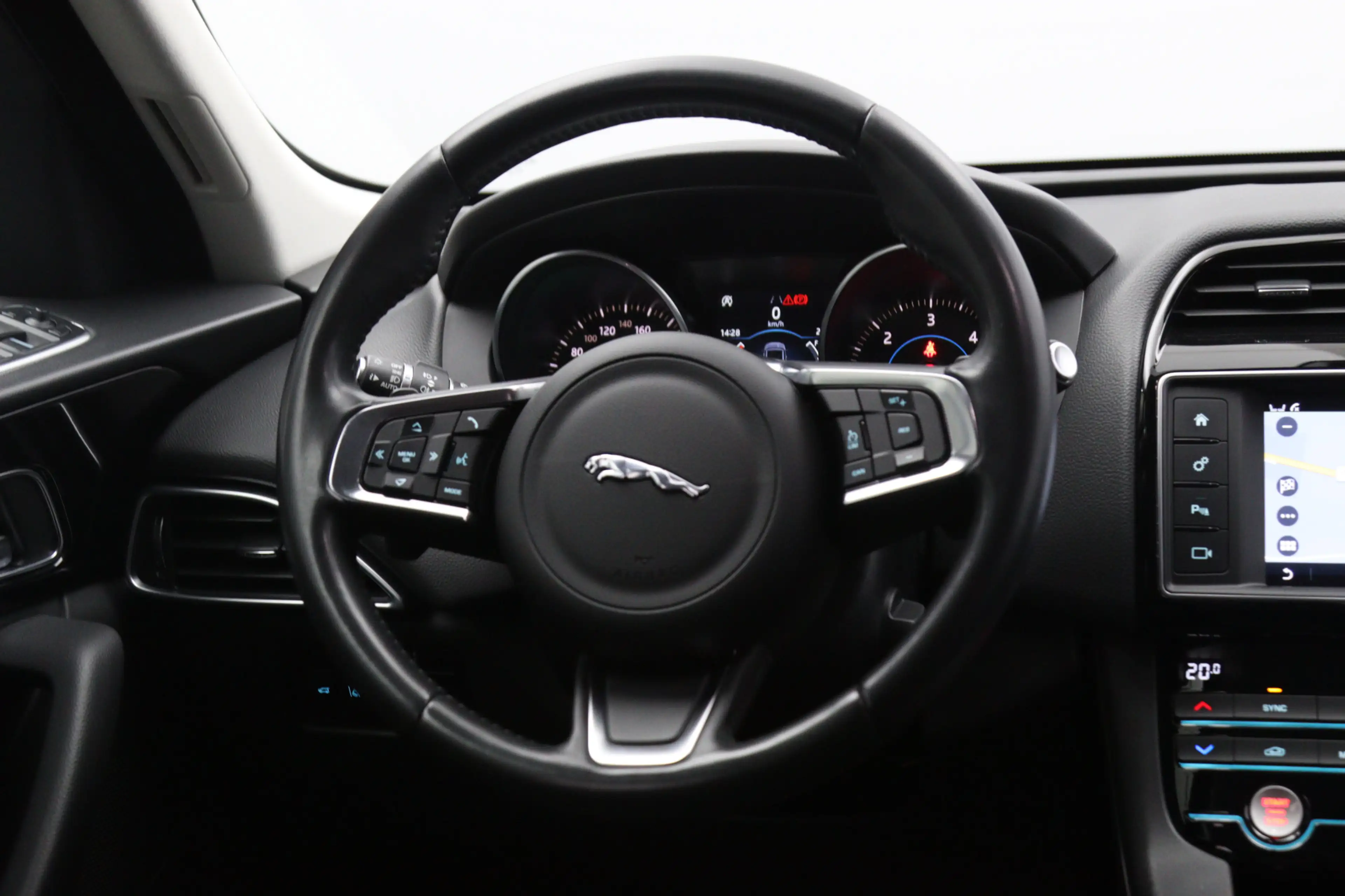Jaguar F-Pace 2.0 Prestige AWD 20d 180 PK Automaat, Cruise Contr — photo 33