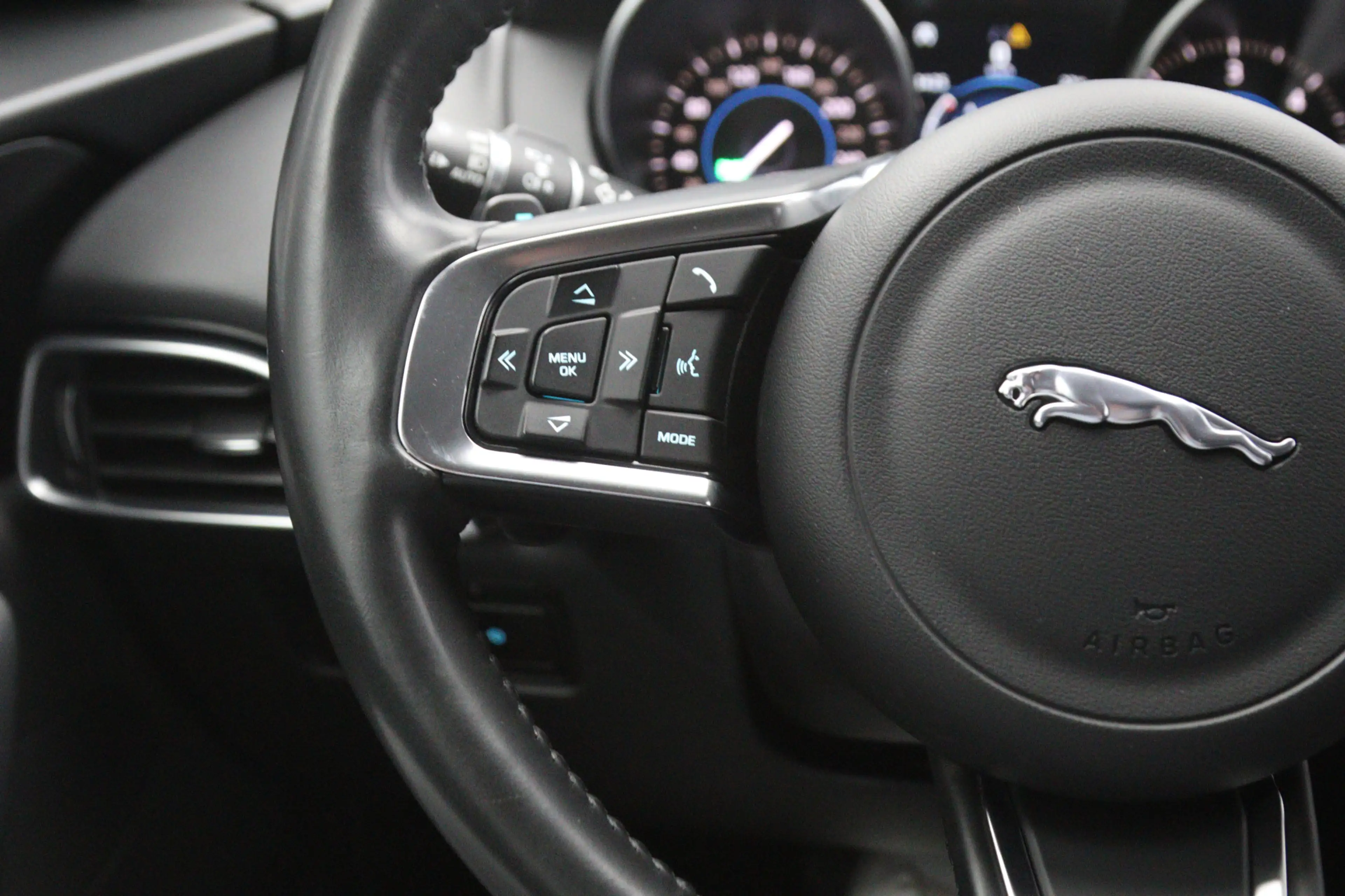 Jaguar F-Pace 2.0 Prestige AWD 20d 180 PK Automaat, Cruise Contr — photo 27