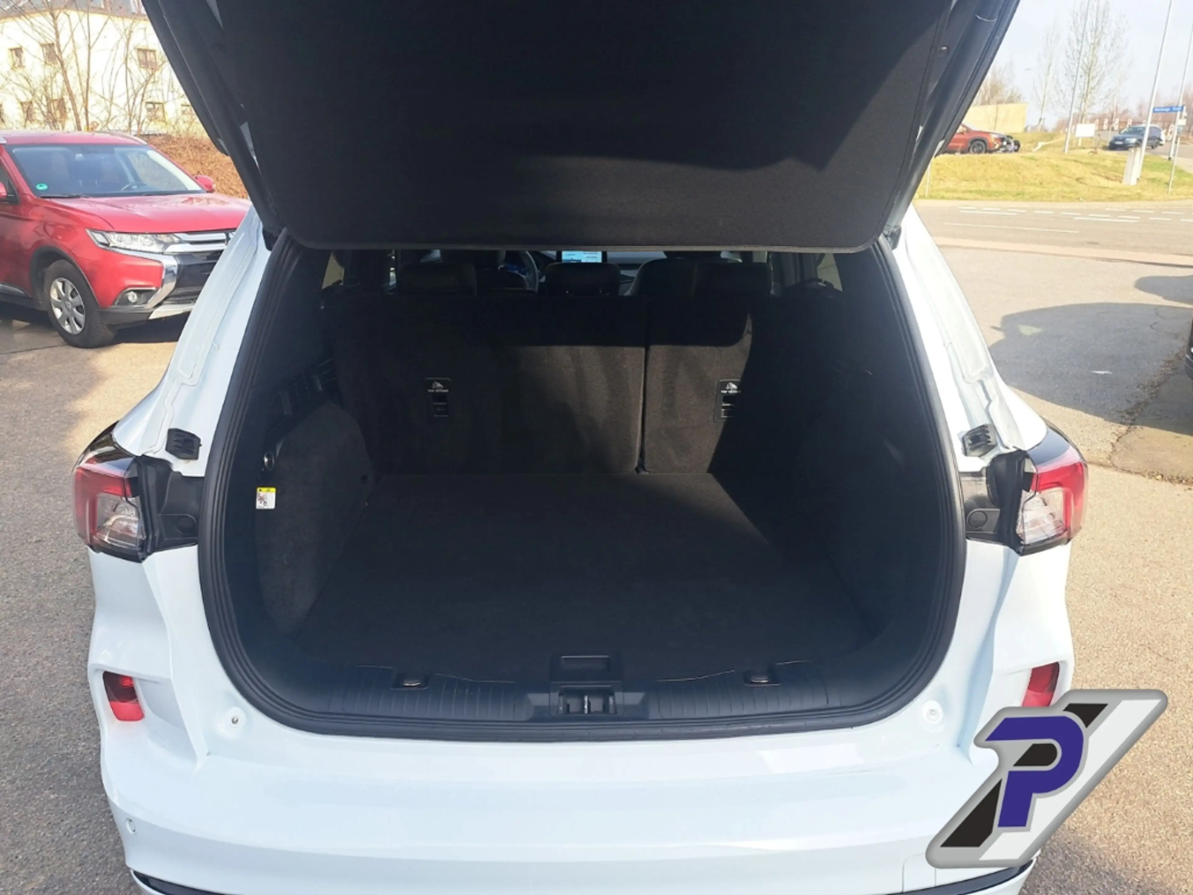 Ford Kuga PHEV ST-Line X AHKschwenkbar+TECHNO+ASSIST-PAKET — photo 11