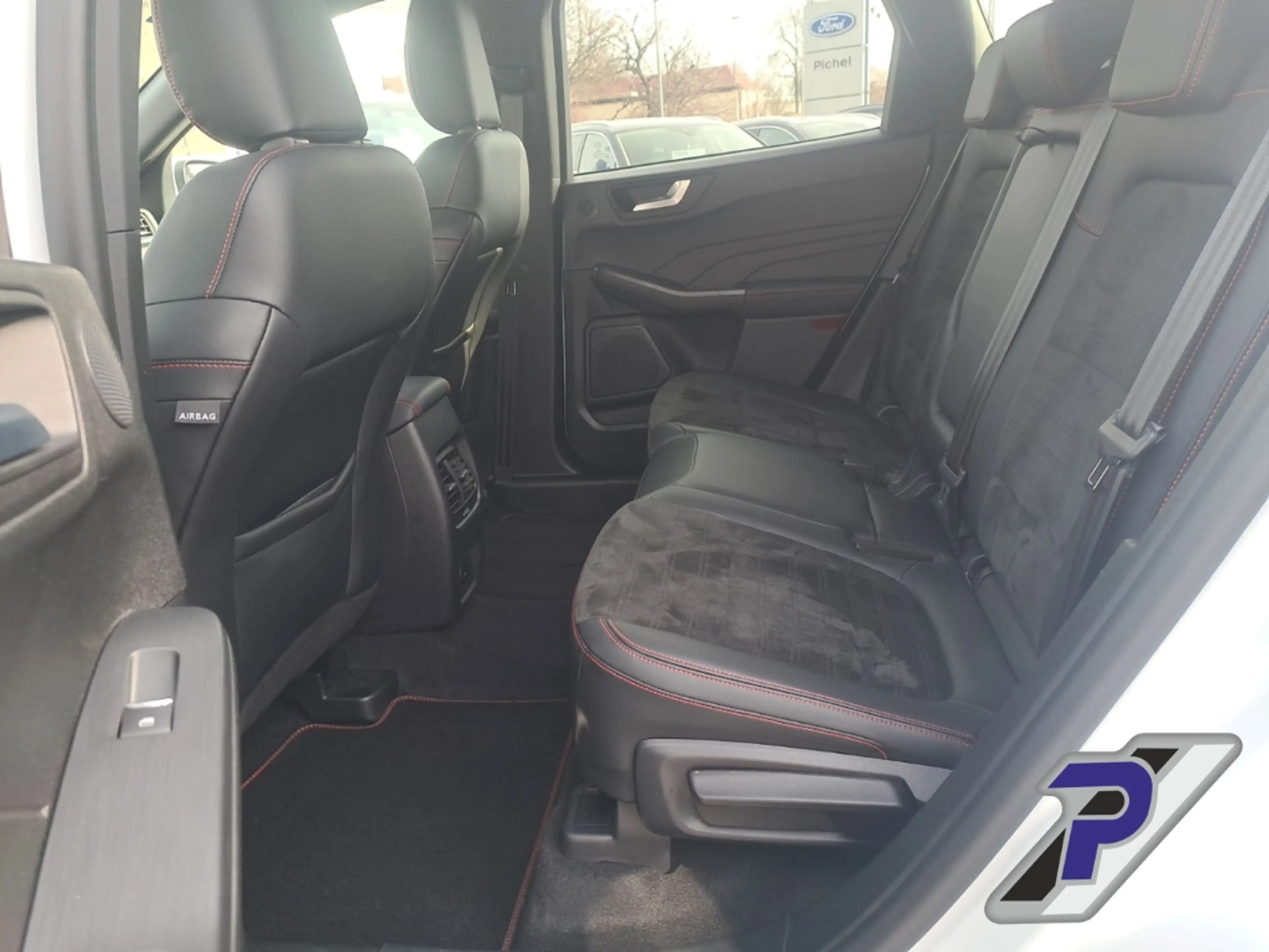 Ford Kuga PHEV ST-Line X AHKschwenkbar+TECHNO+ASSIST-PAKET — photo 14