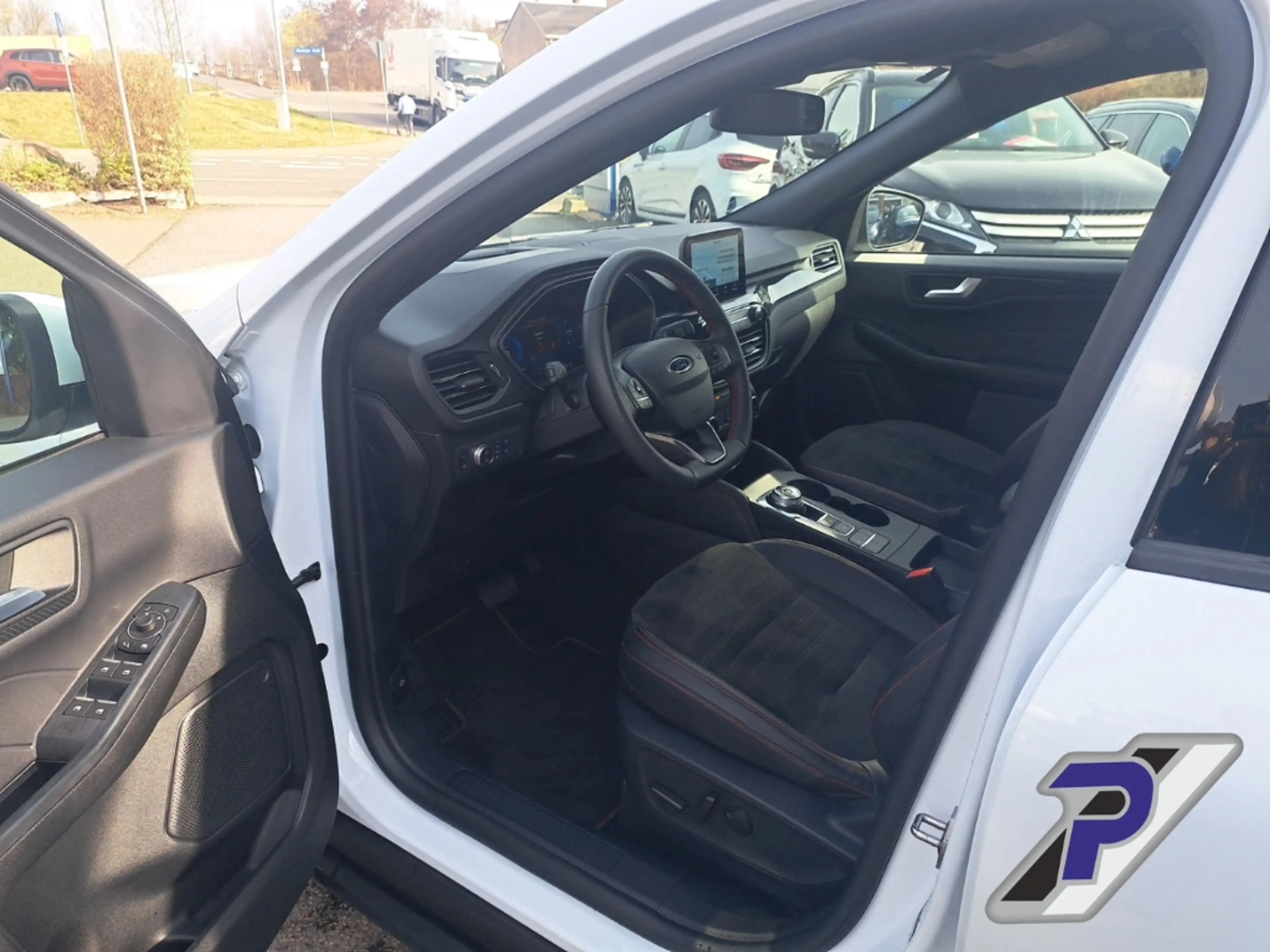 Ford Kuga PHEV ST-Line X AHKschwenkbar+TECHNO+ASSIST-PAKET — photo 13