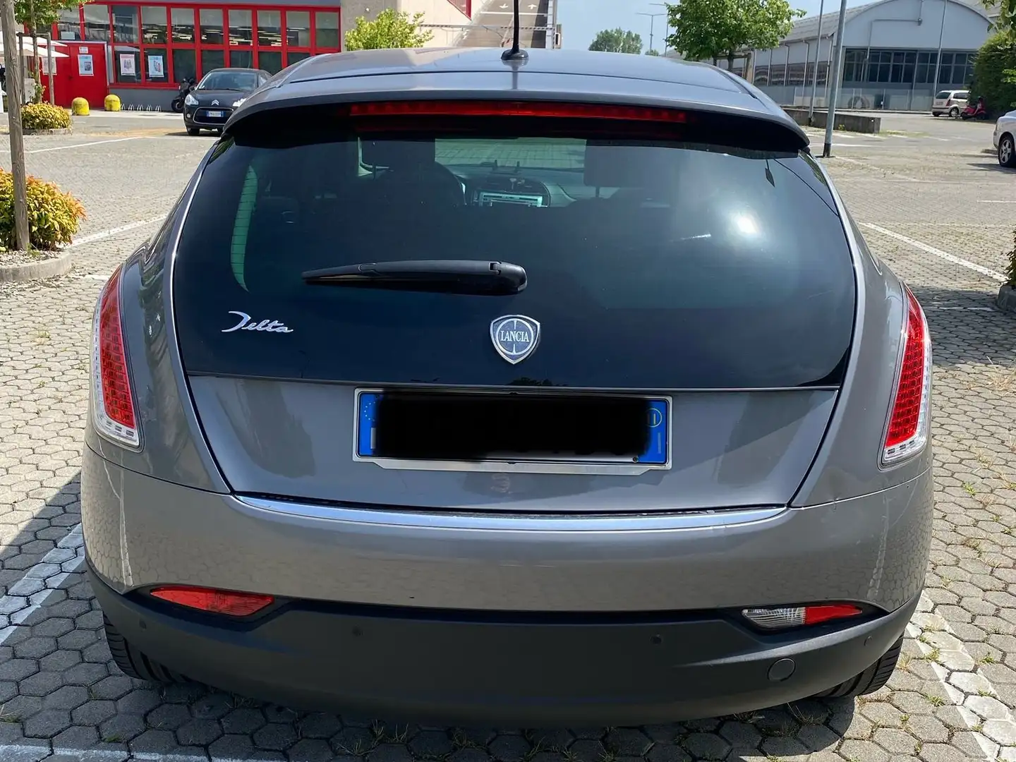 Lancia Delta Delta III 20081.6 mjt Platino 120cv dpf Szary - 2