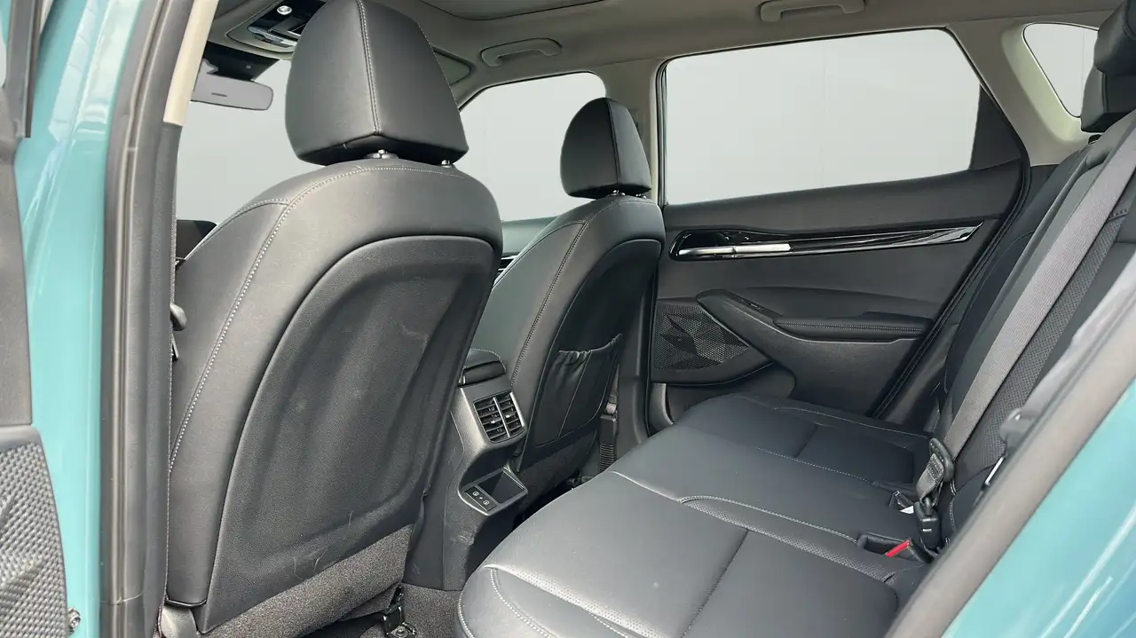 Kia Seltos снимка Kia Seltos