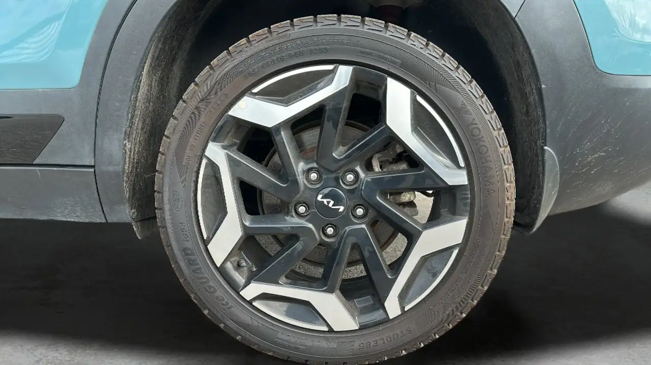 Kia Seltos снимка Kia Seltos