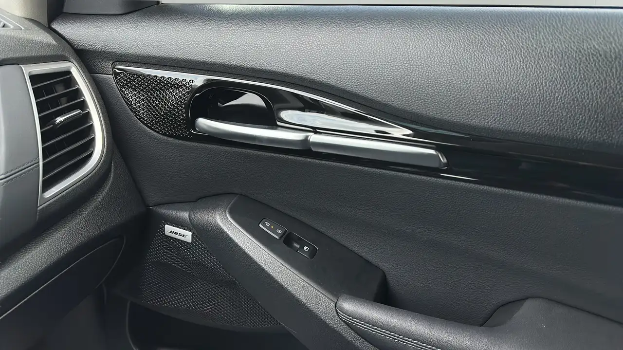 Kia Seltos снимка Kia Seltos