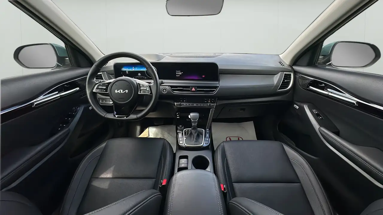 Kia Seltos снимка Kia Seltos