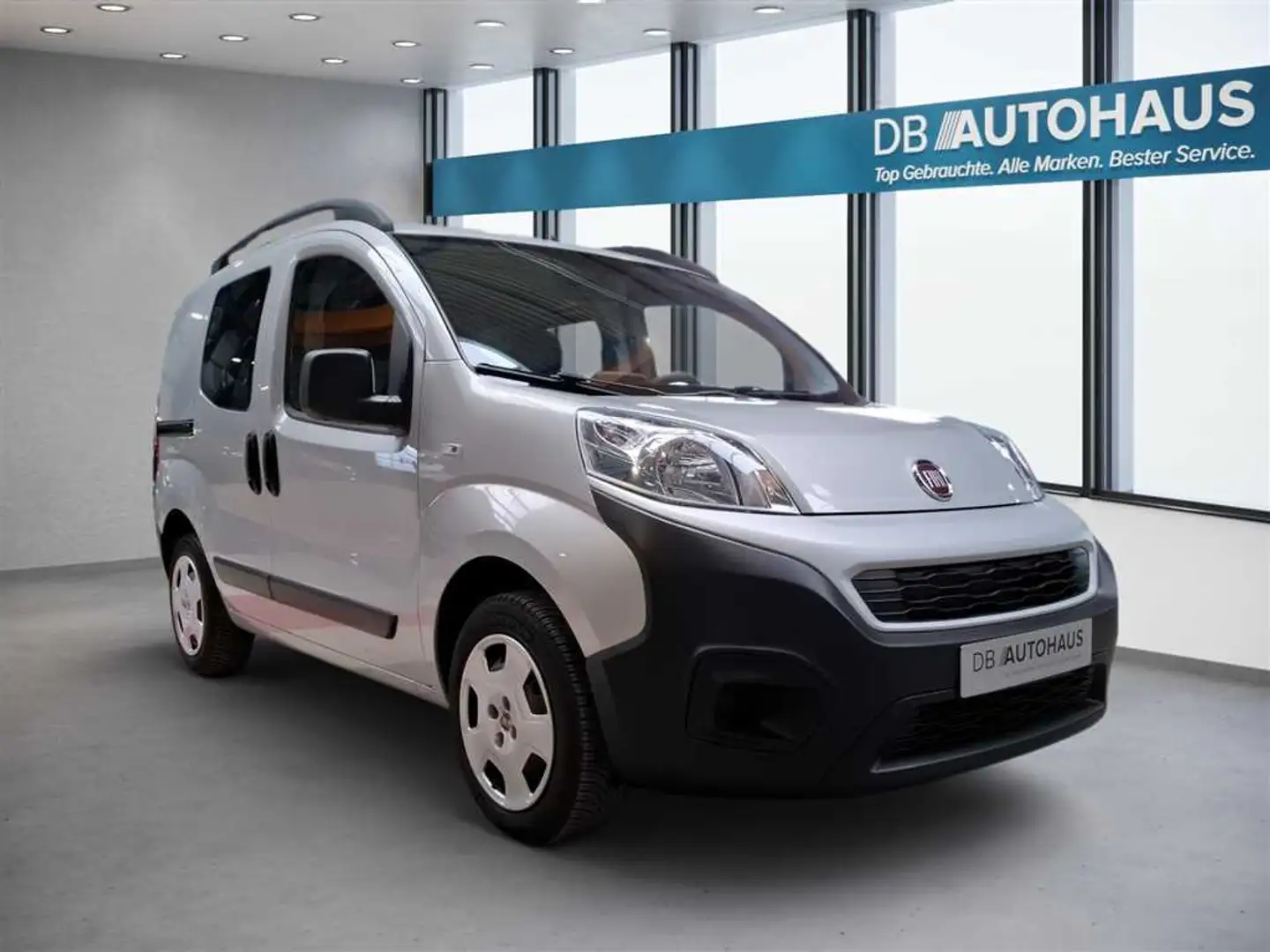 Fiat Fiorino Kombi SX 1.3 Multijet Grau - 2