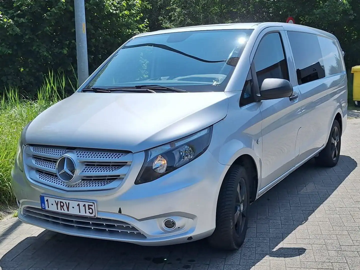 Mercedes-Benz Vito Vito 114 CDI Mixto Kompakt HA Argent - 1