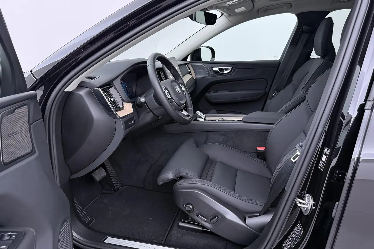 Volvo XC60 2026