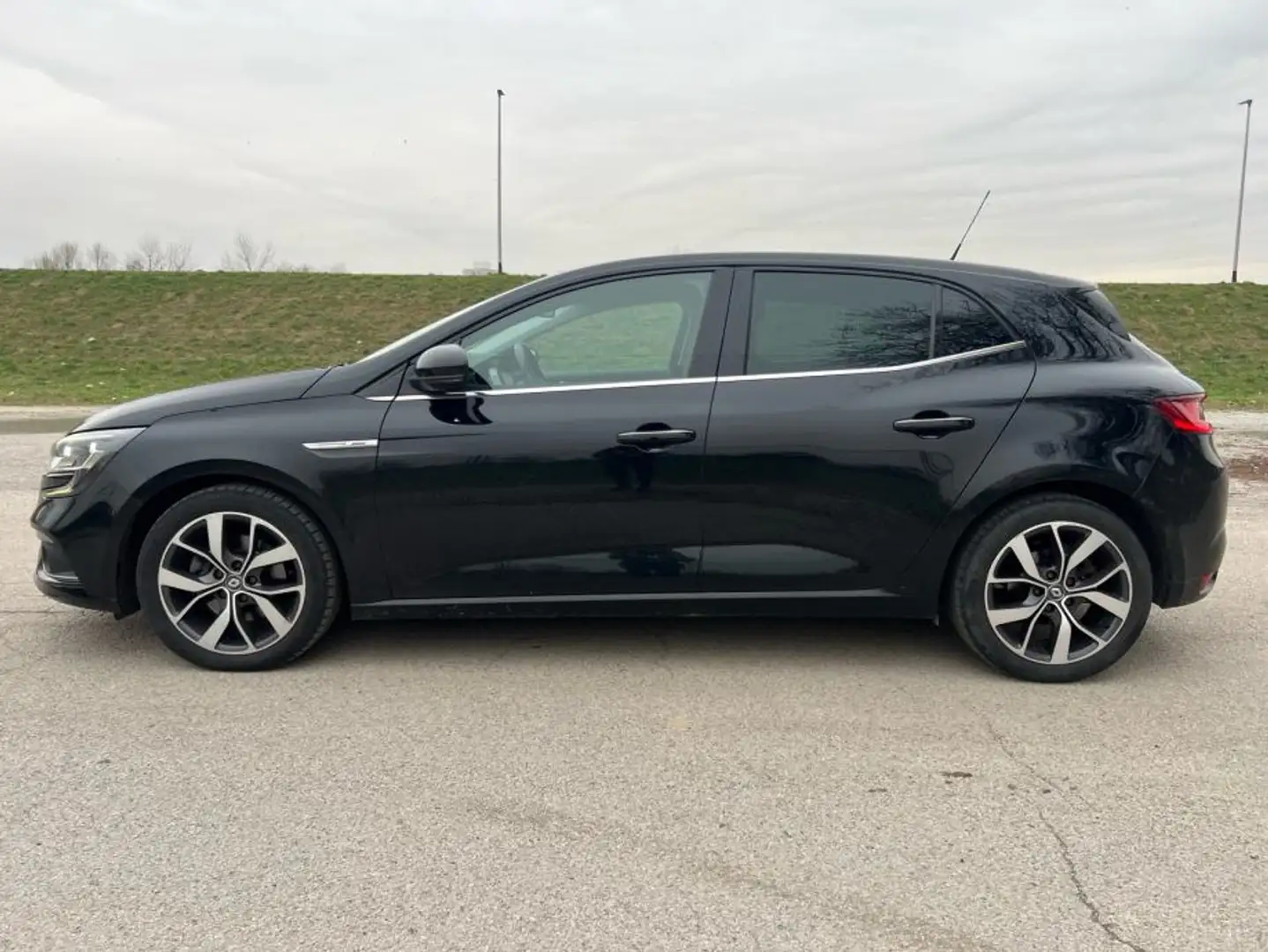 Renault Megane MEGANE III SOCIETE DCI 90 FAP ECO2 AIR EURO 5 Noir - 1