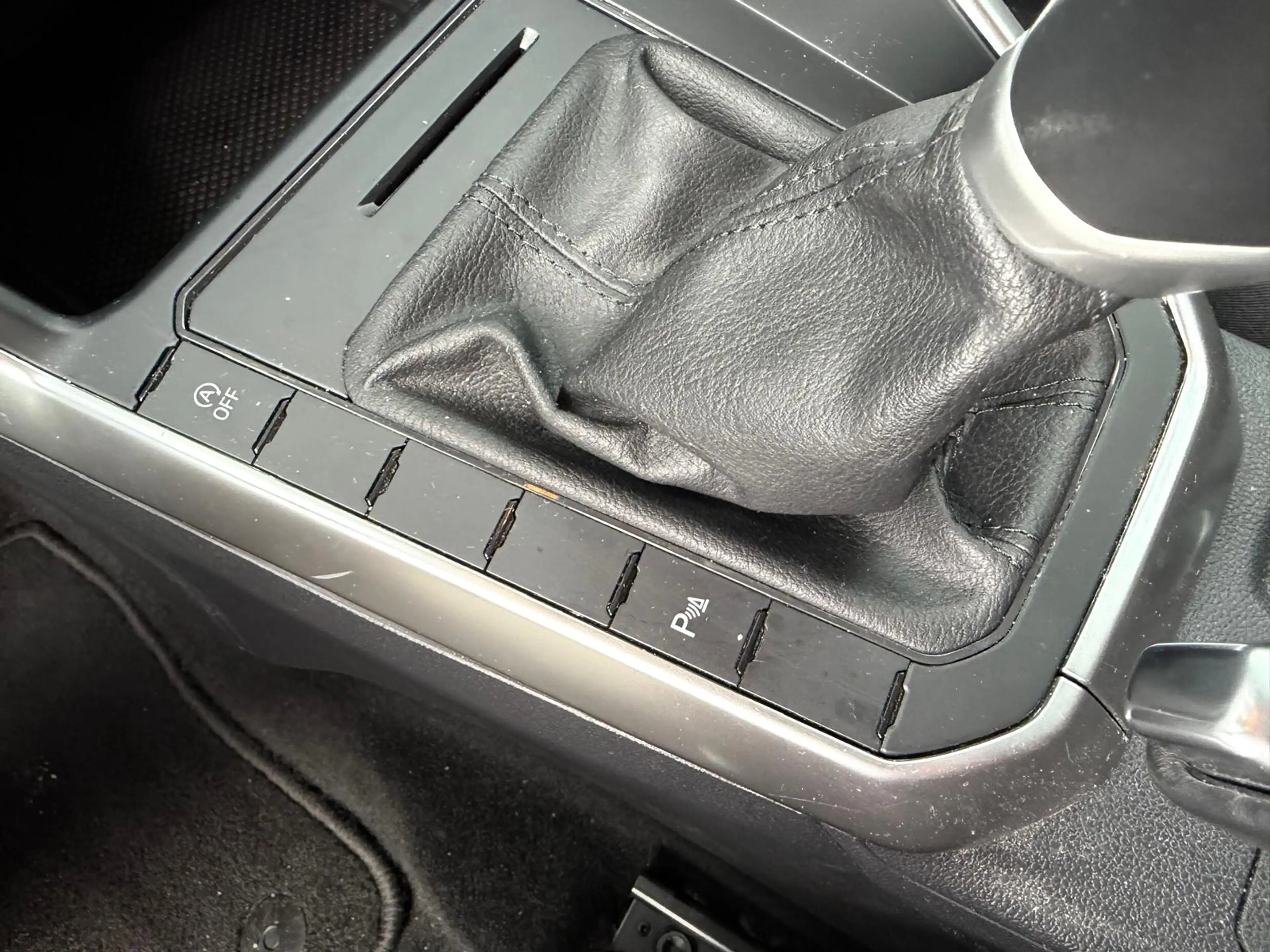 Volkswagen Polo 1.0 TSI Life — photo 27