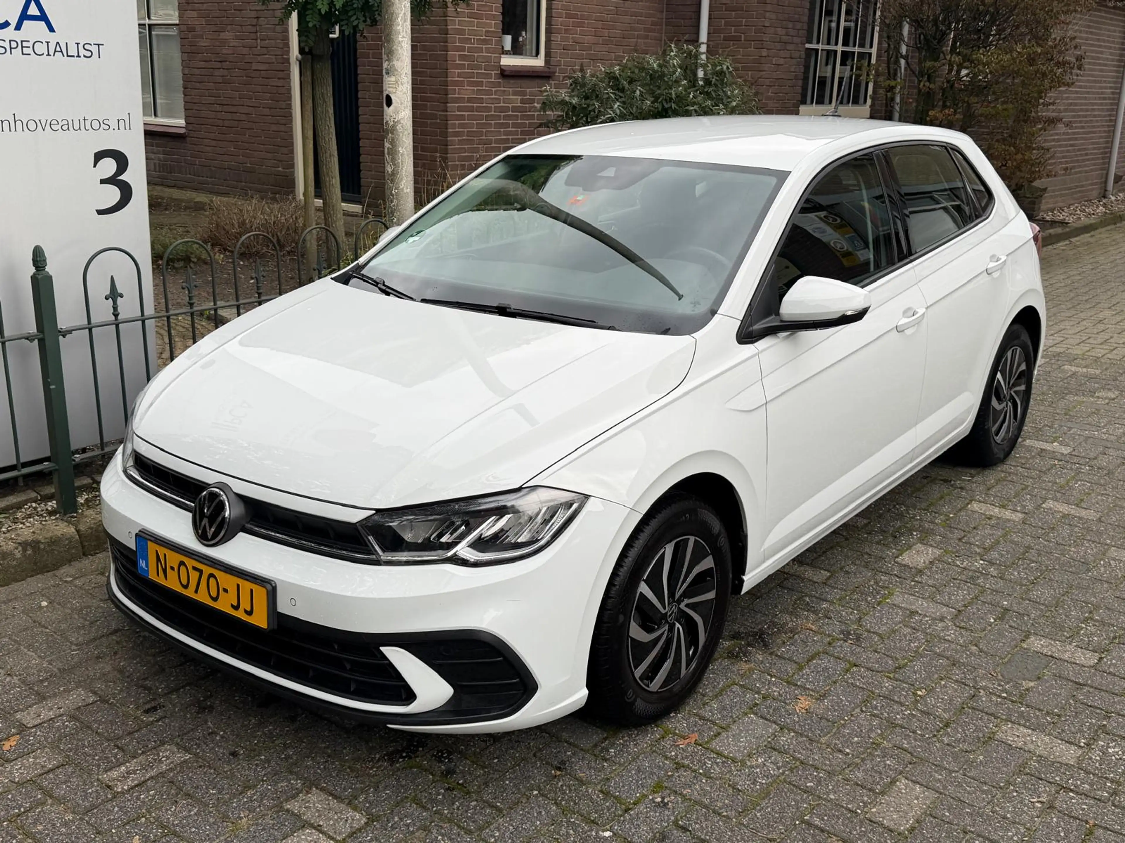 Volkswagen Polo 1.0 TSI Life — photo 2