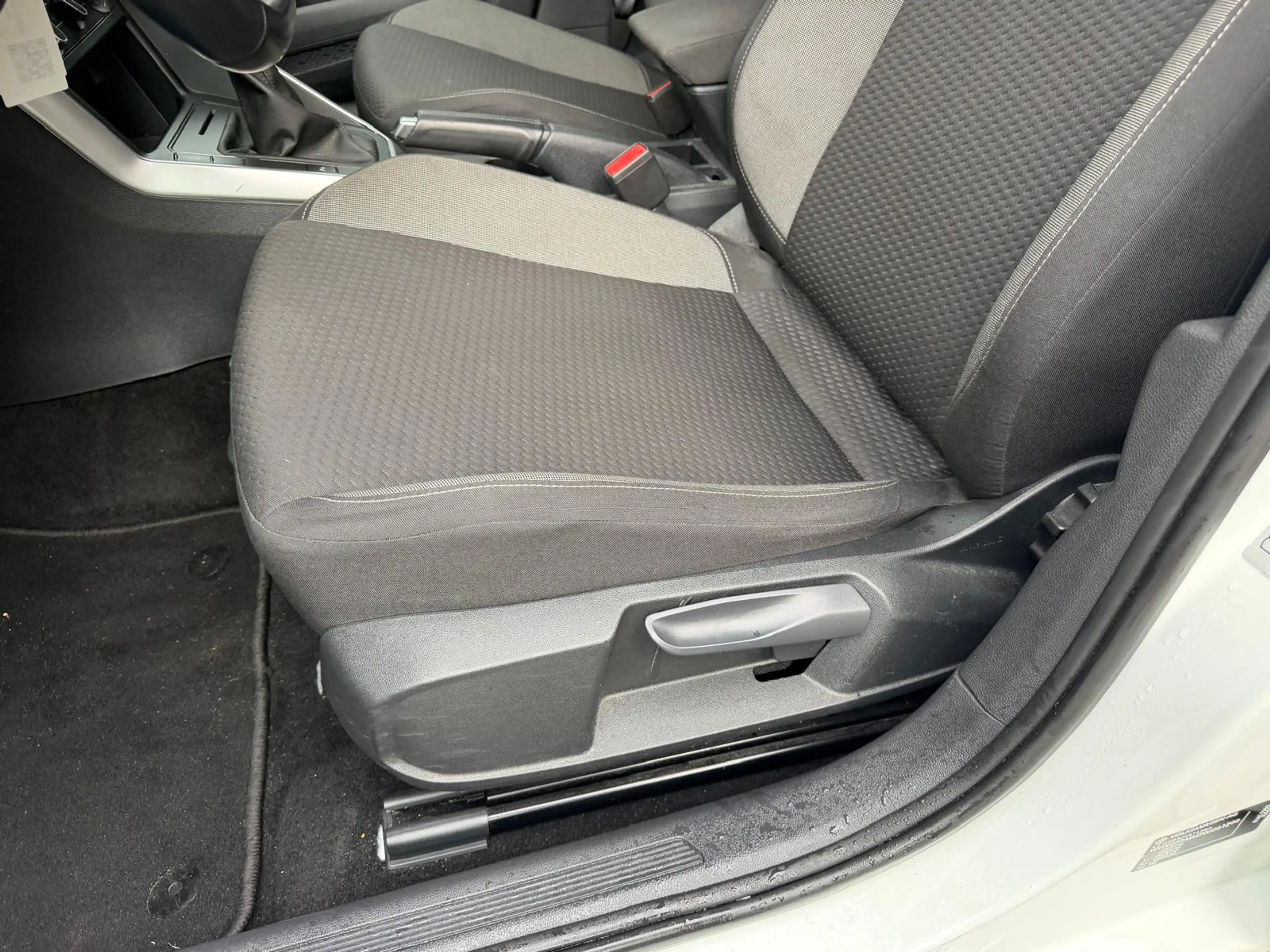 Volkswagen Polo 1.0 TSI Life — photo 15