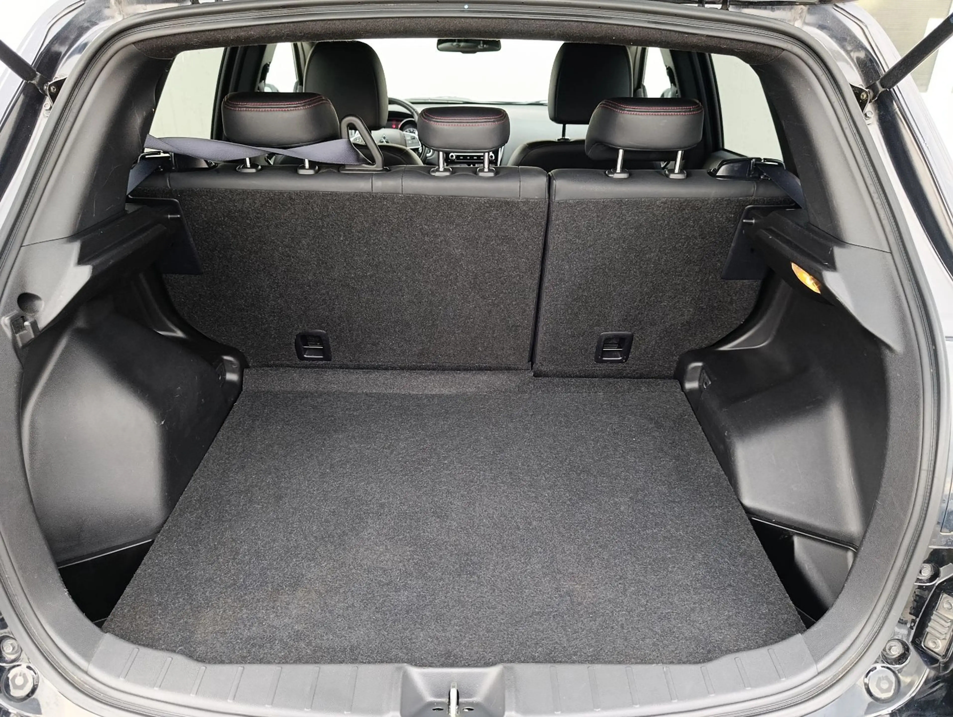 Mitsubishi ASX Spirit+ 4WD Alcantara Kamera DAB LED — photo 6