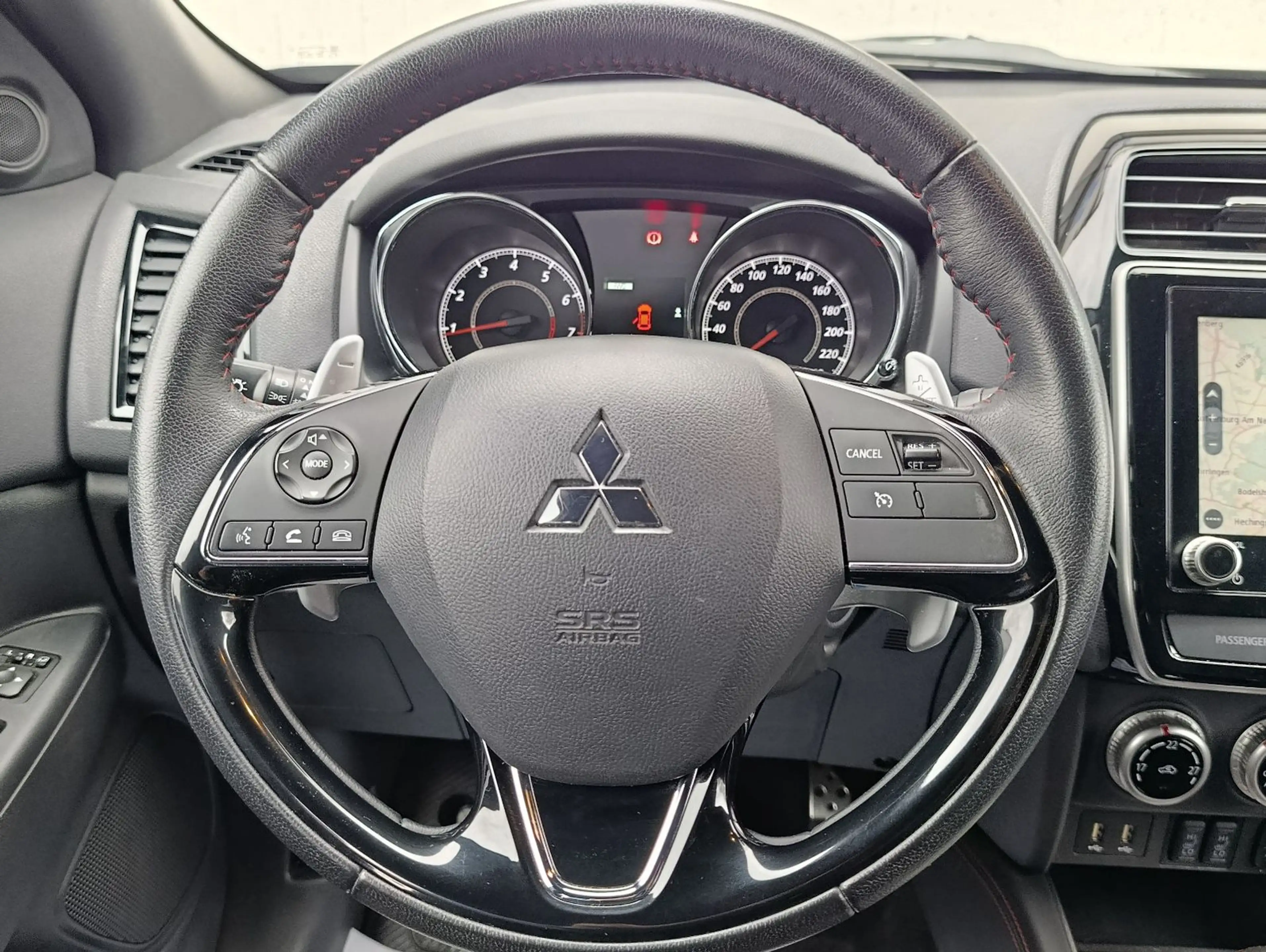 Mitsubishi ASX Spirit+ 4WD Alcantara Kamera DAB LED — photo 15