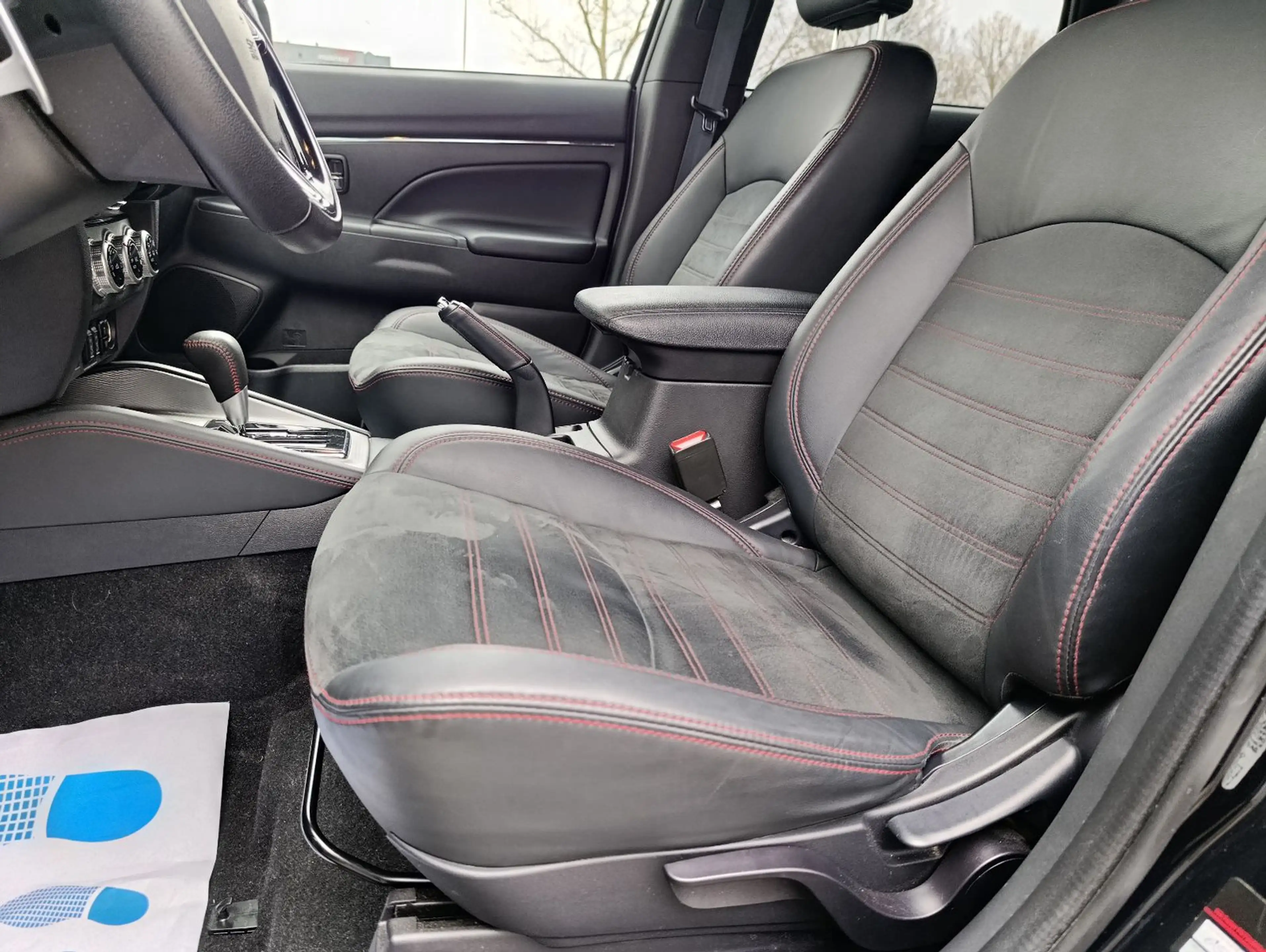 Mitsubishi ASX Spirit+ 4WD Alcantara Kamera DAB LED — photo 13